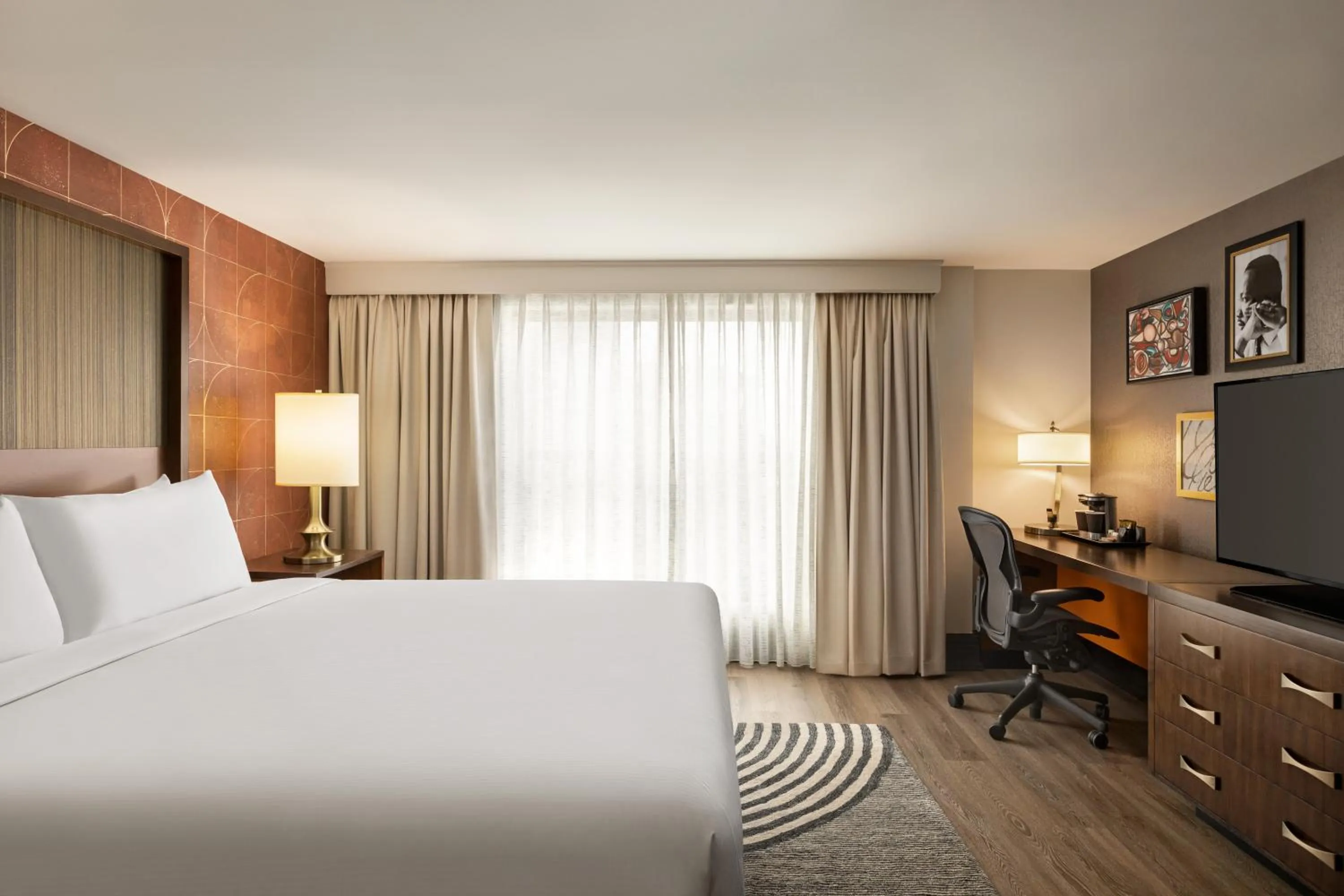 Bed in The American Hotel Atlanta Downtown-a Doubletree by Hilton