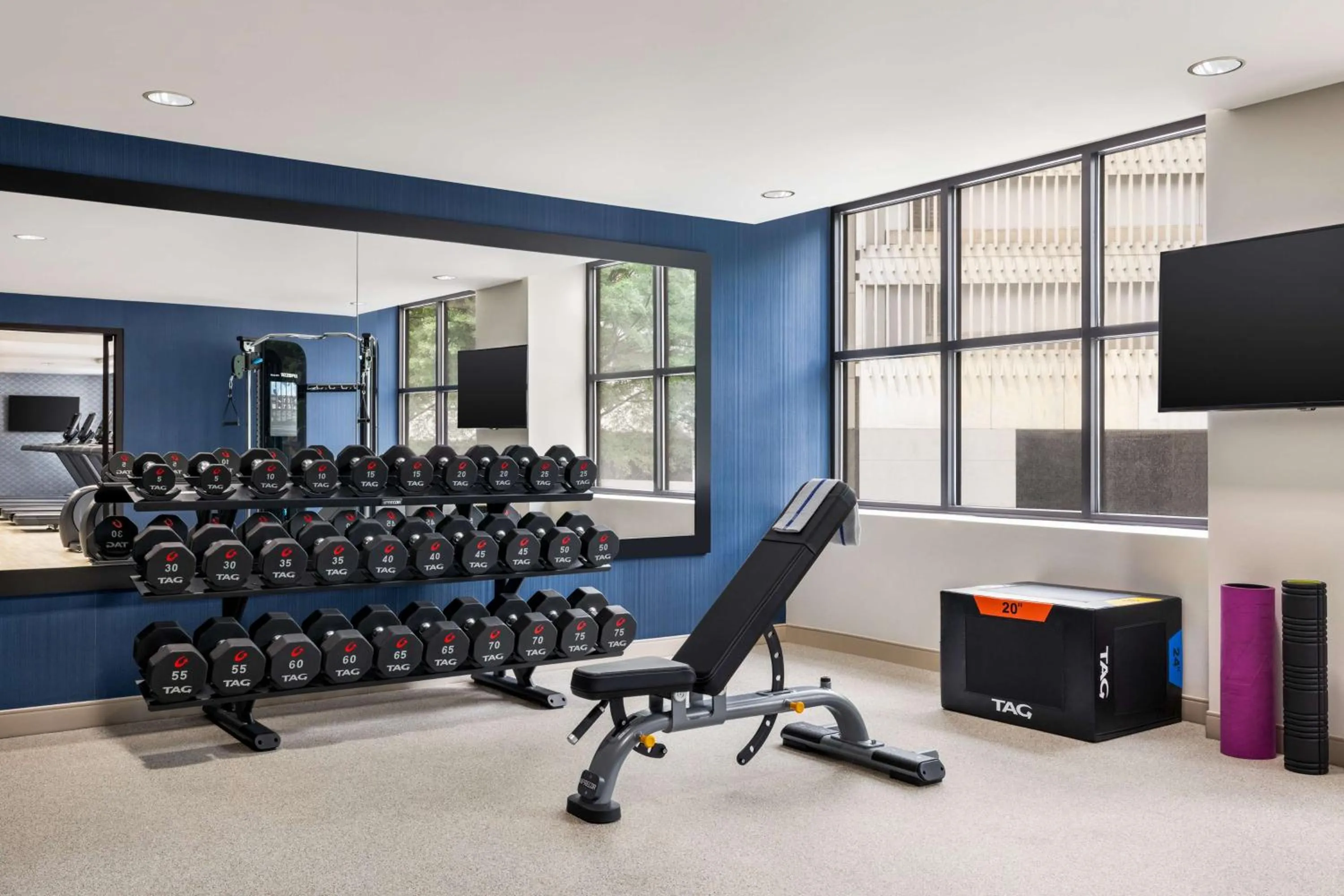 Fitness centre/facilities in The American Hotel Atlanta Downtown-a Doubletree by Hilton