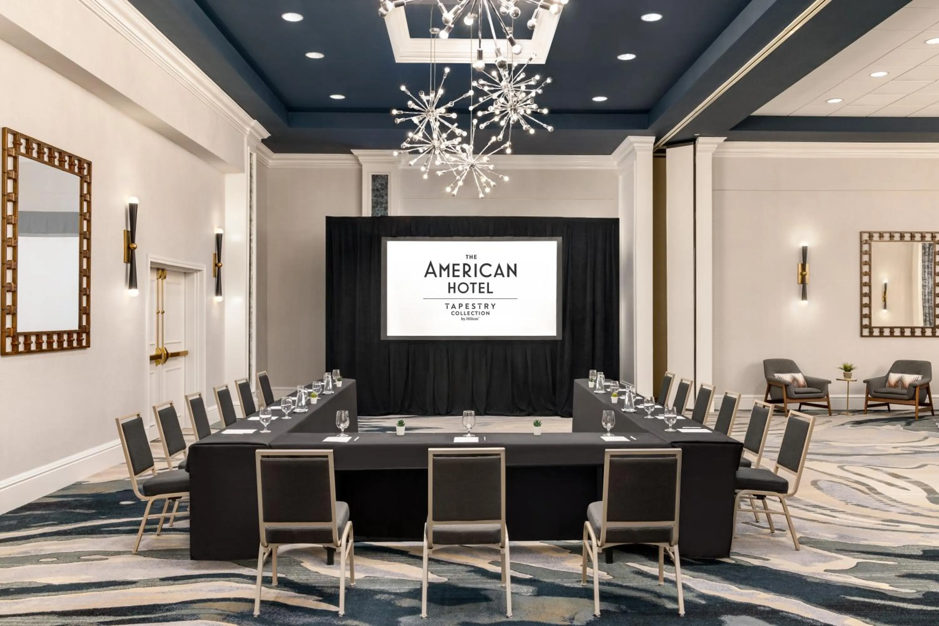 Meeting/conference room in The American Hotel Atlanta Downtown-a Doubletree by Hilton