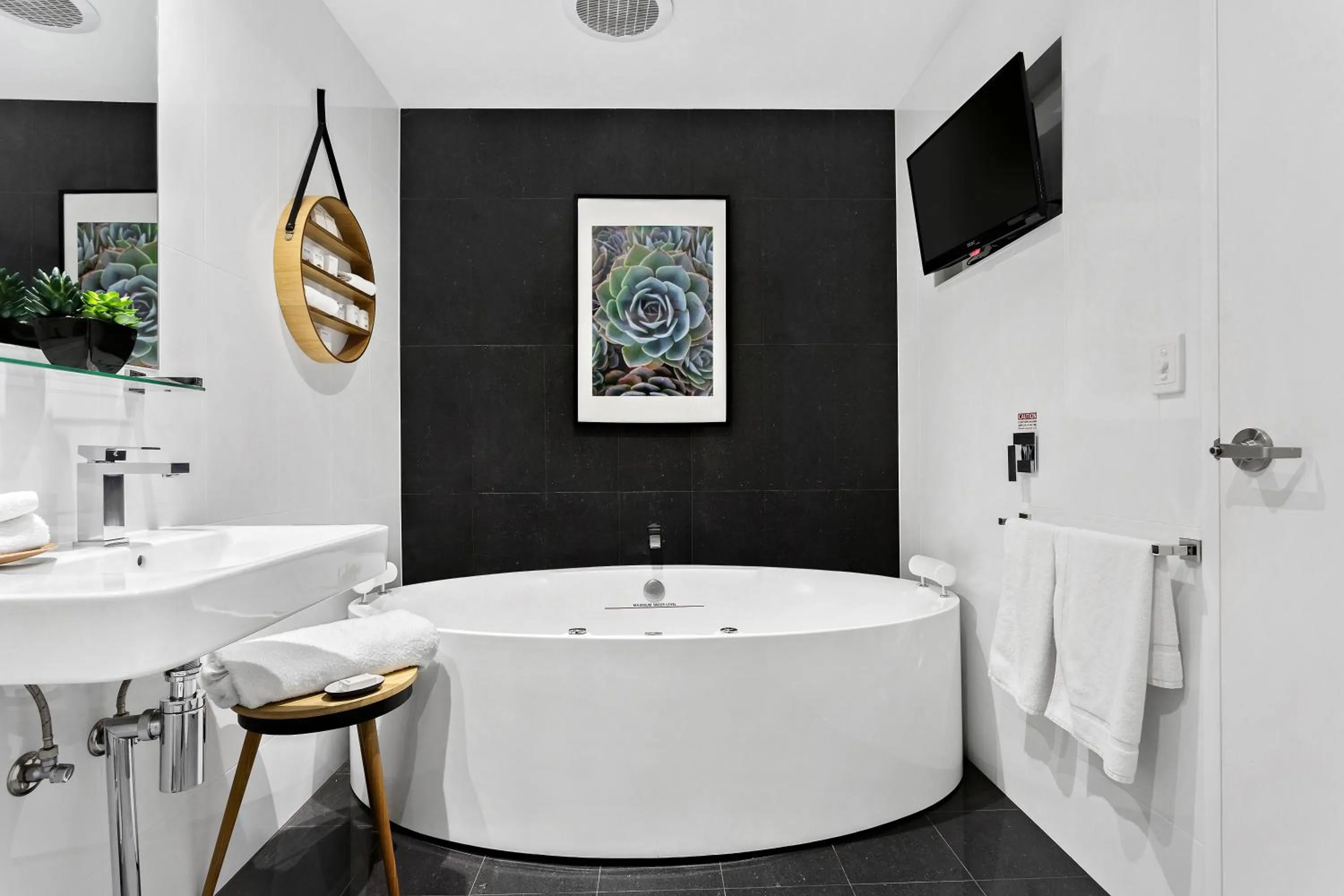 Bathroom in North Adelaide Boutique Stays Accommodation