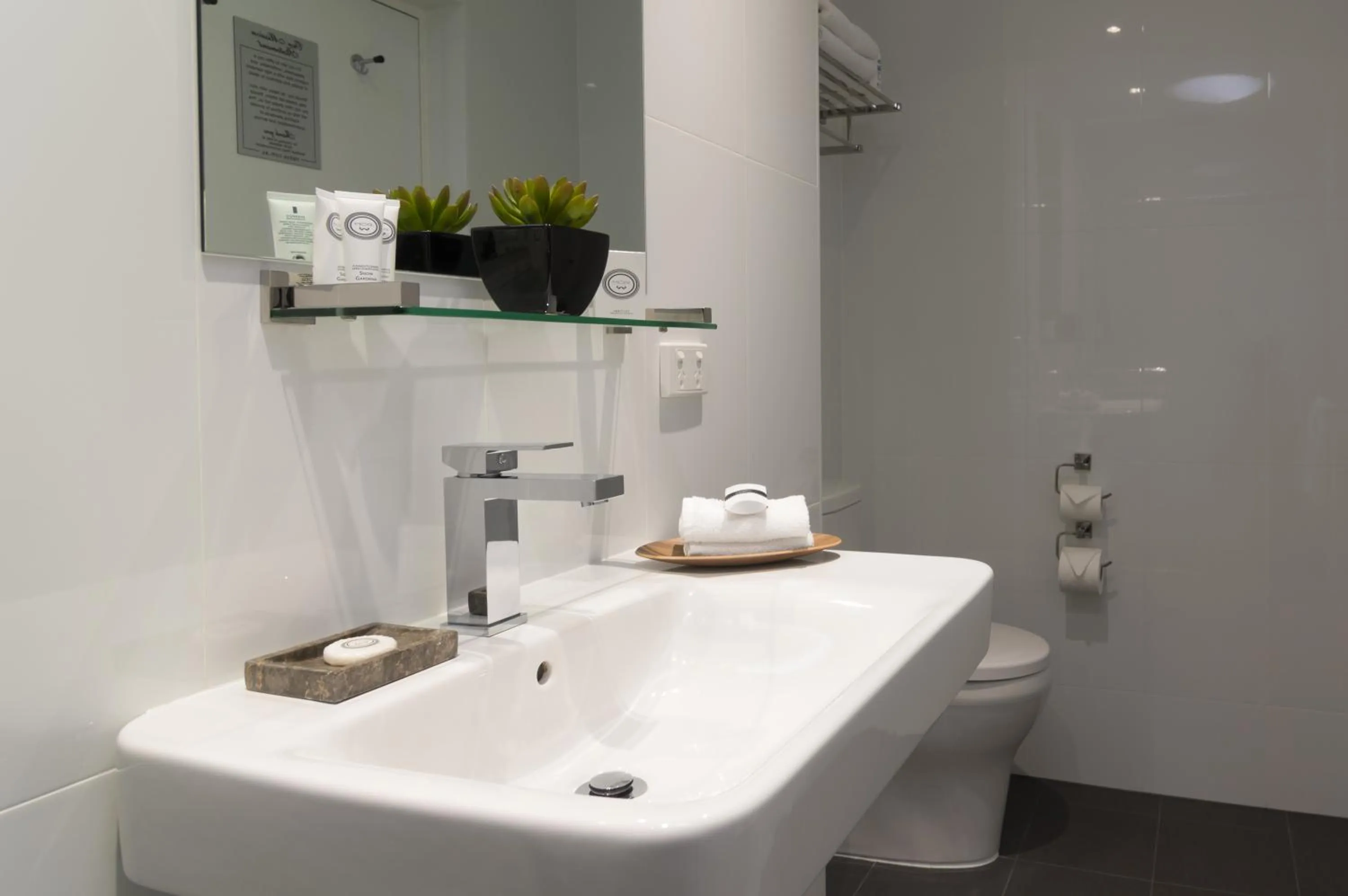 Bathroom in North Adelaide Boutique Stays Accommodation