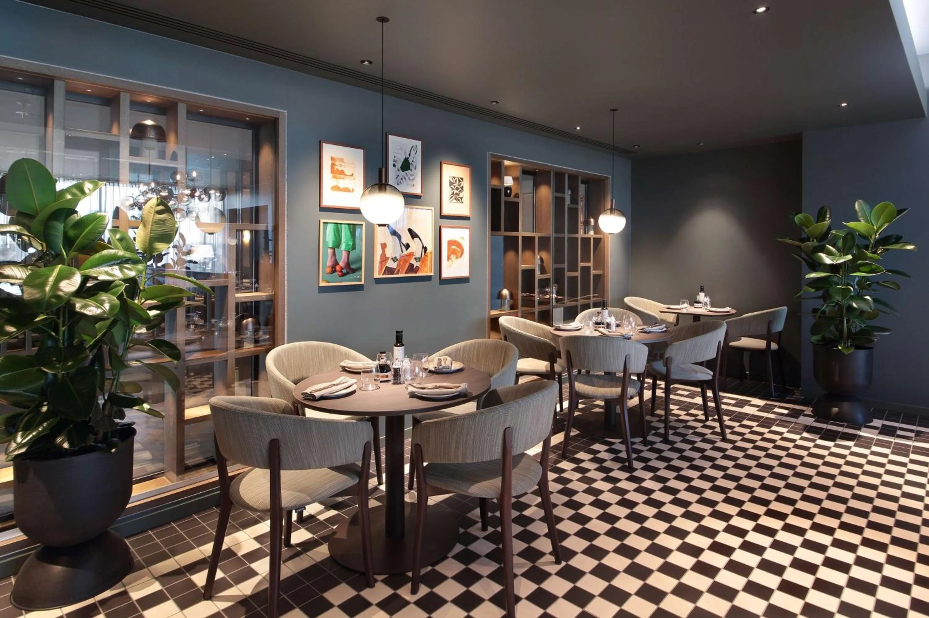 Restaurant/places to eat in Radisson Blu Hotel Lietuva