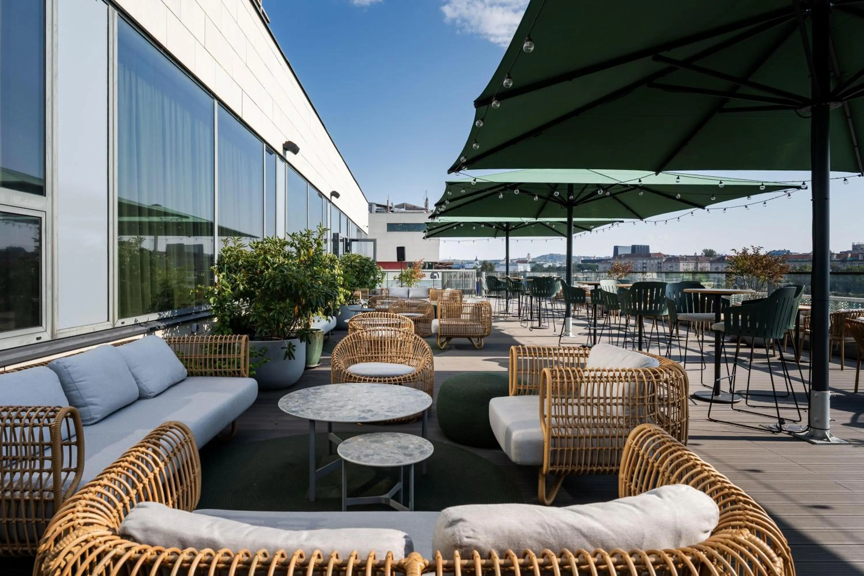 Lounge or bar in Radisson Blu Hotel Lietuva