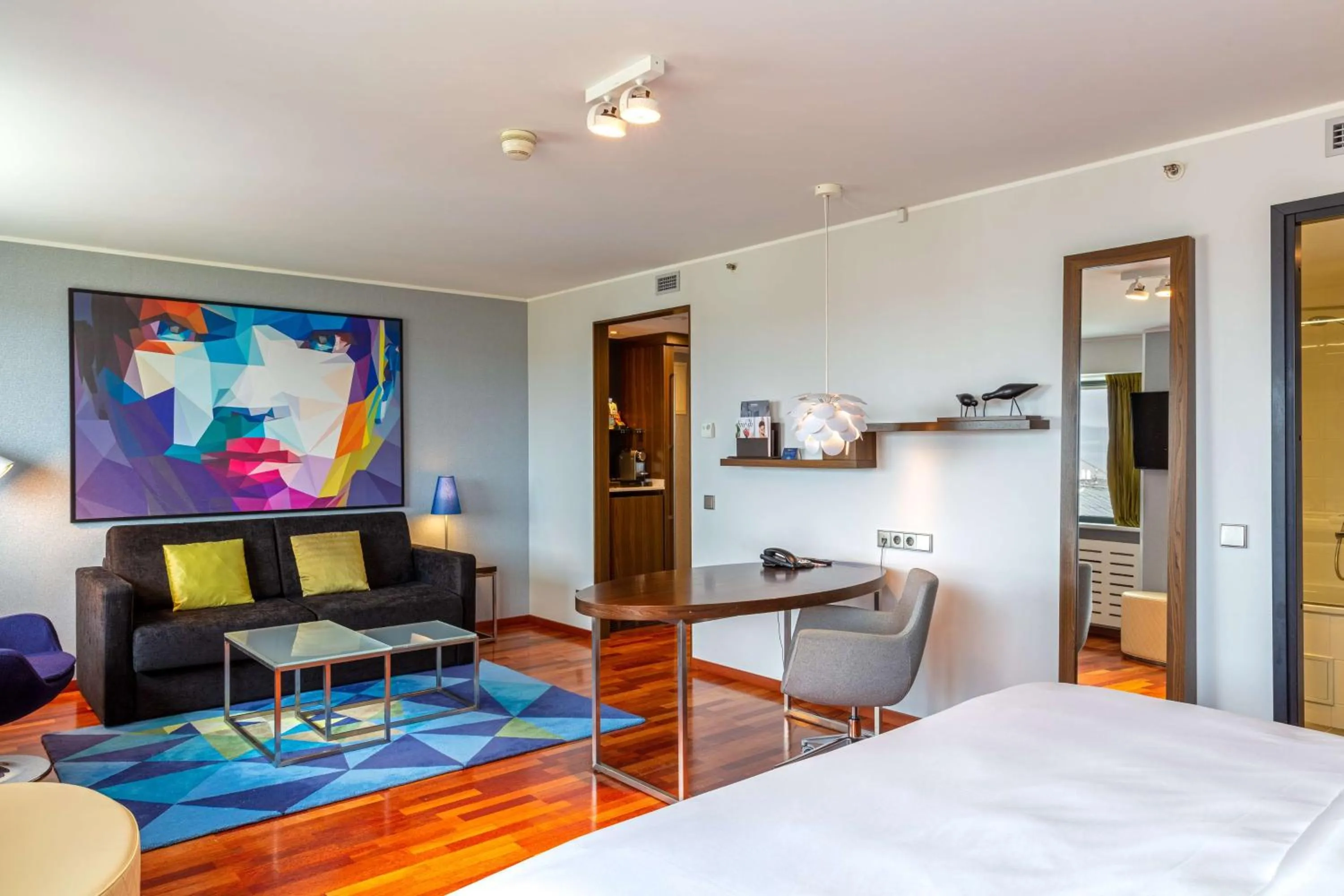 Living room, Bed in Radisson Blu Hotel Lietuva