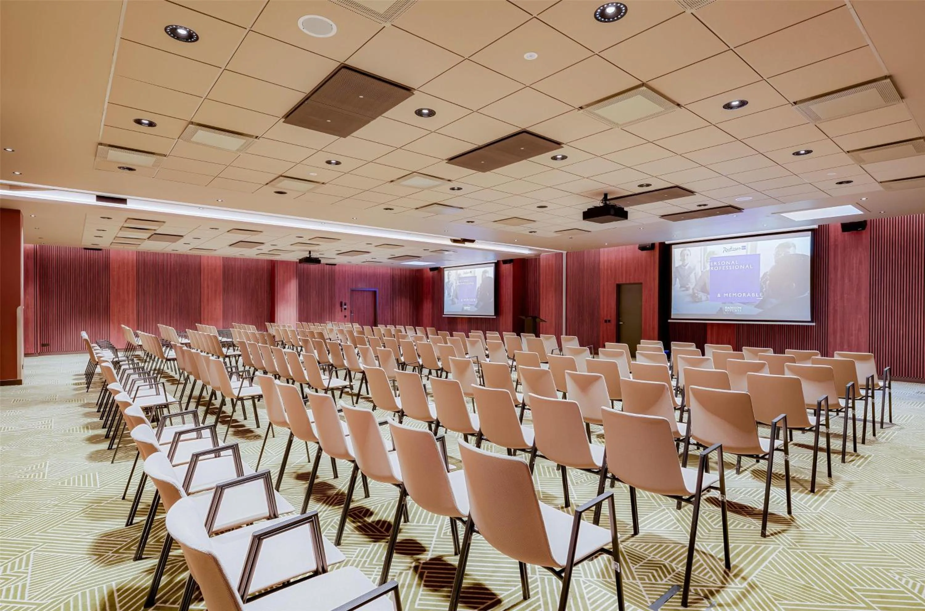 Meeting/conference room in Radisson Blu Hotel Lietuva