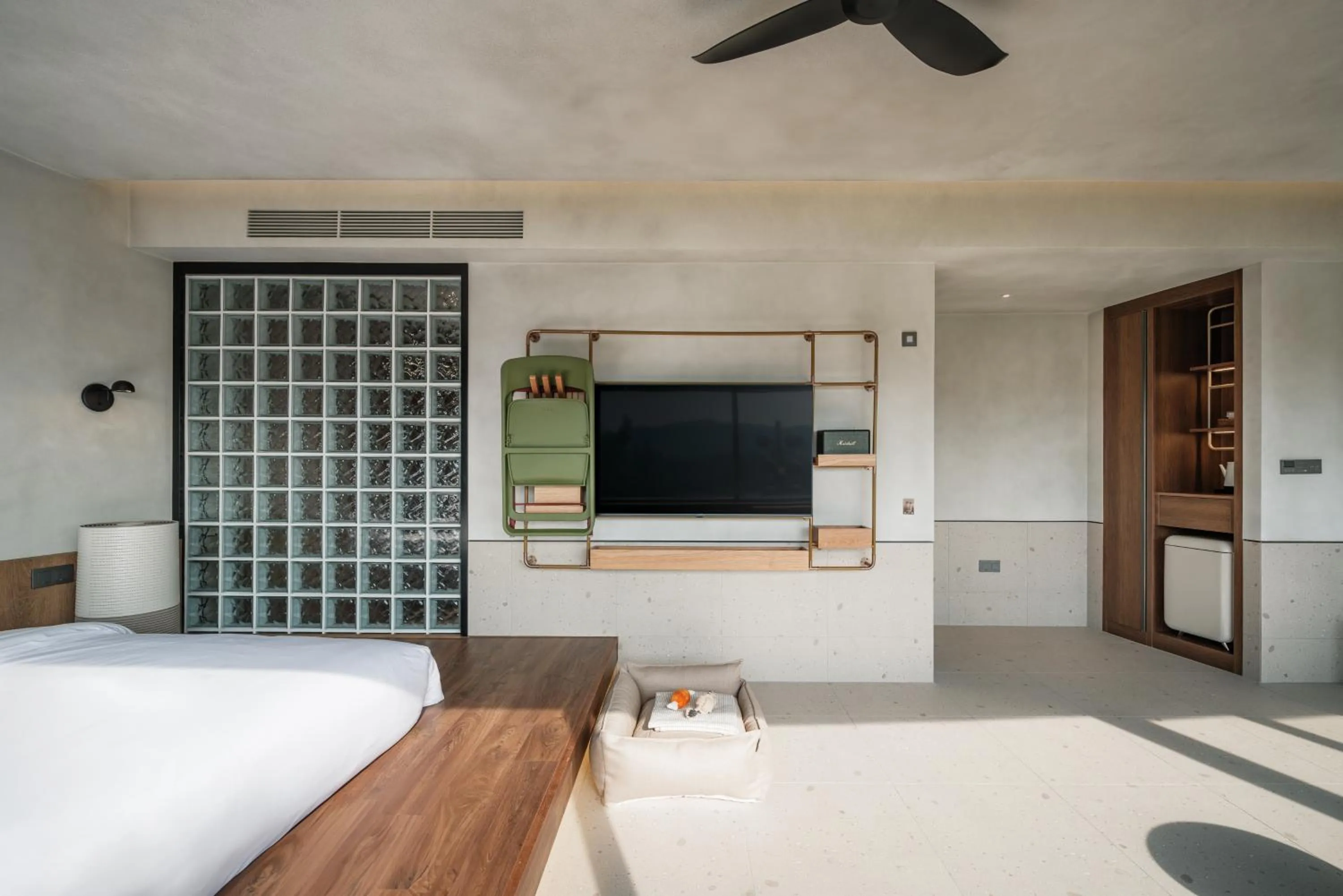 Decorative detail, Bed in Kinock