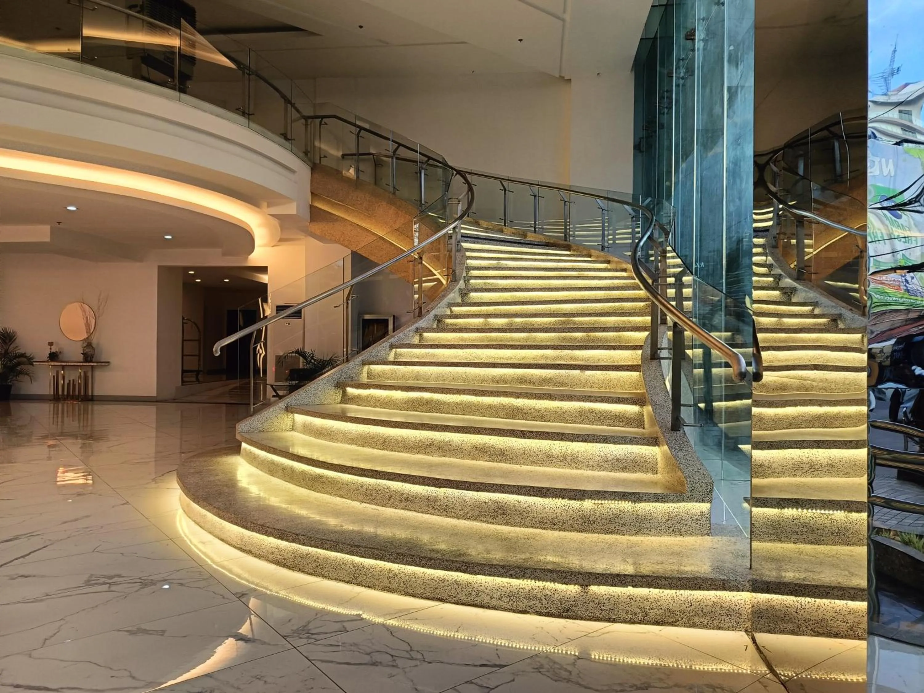 Property building in Golden Peak Hotel & Suites powered by Cocotel