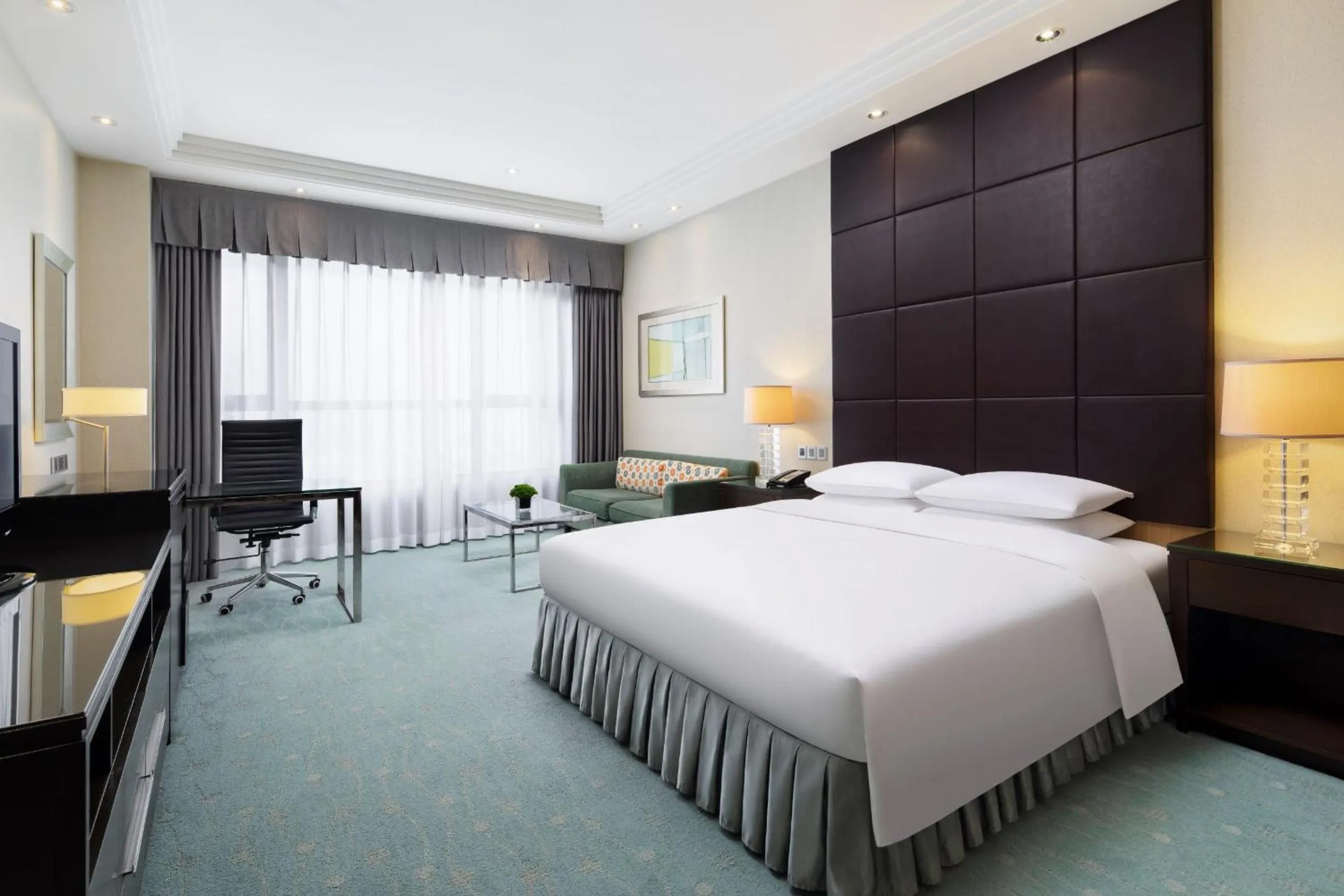 Bed in Courtyard by Marriott Kunshan