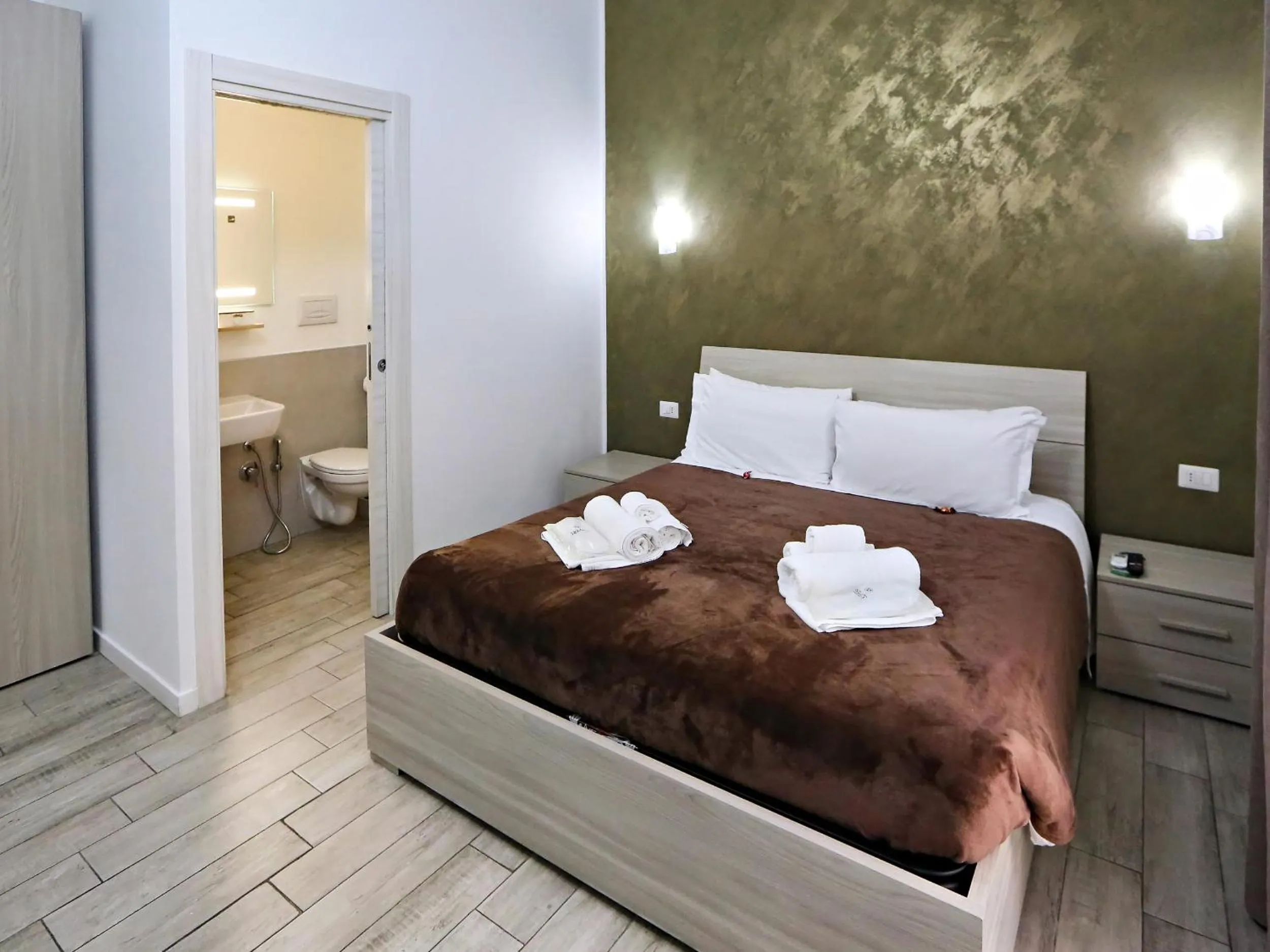 Bedroom, Bed in Relais Villa Borghese