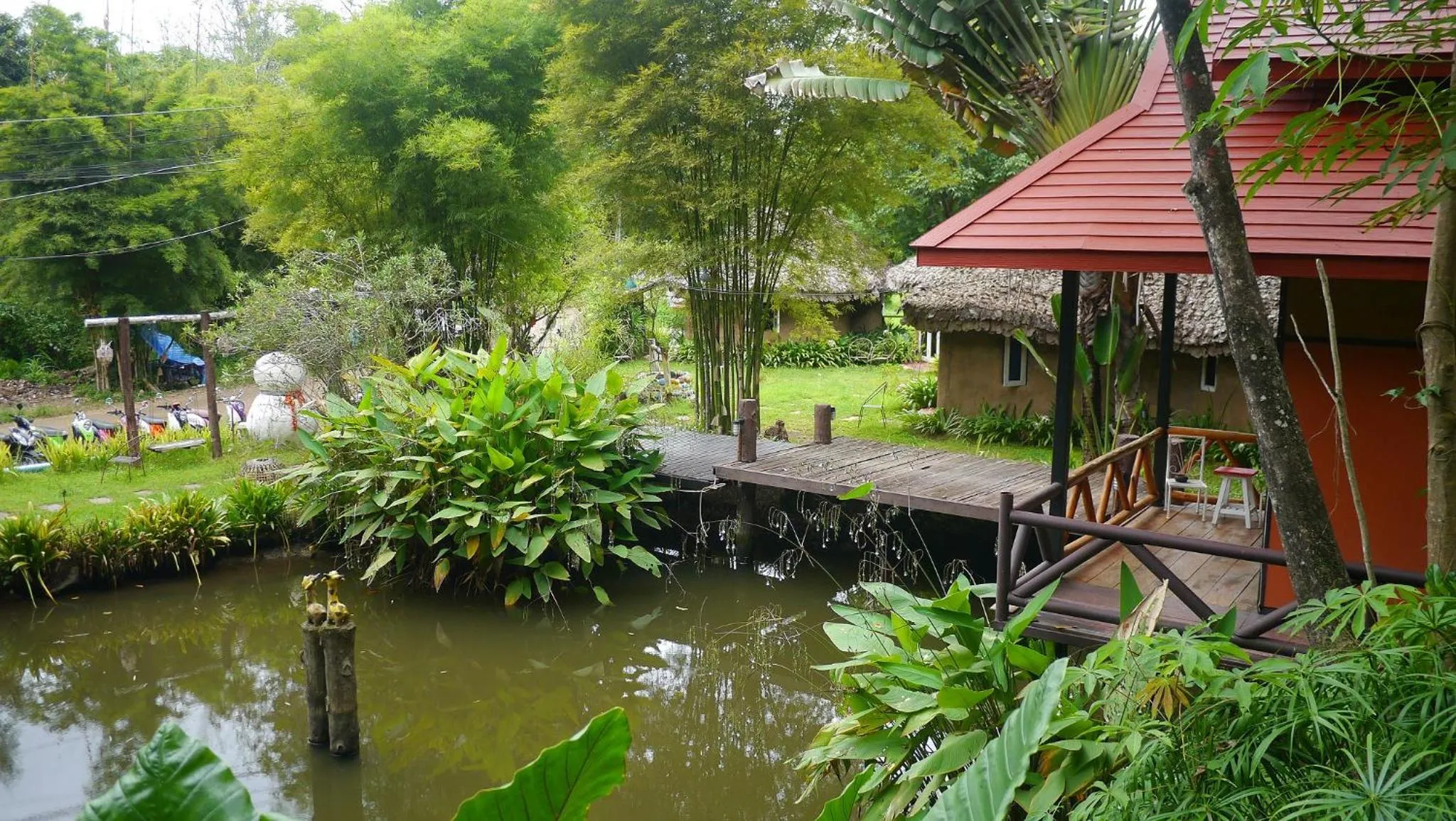 Property building in Pho Rak Nah Pai