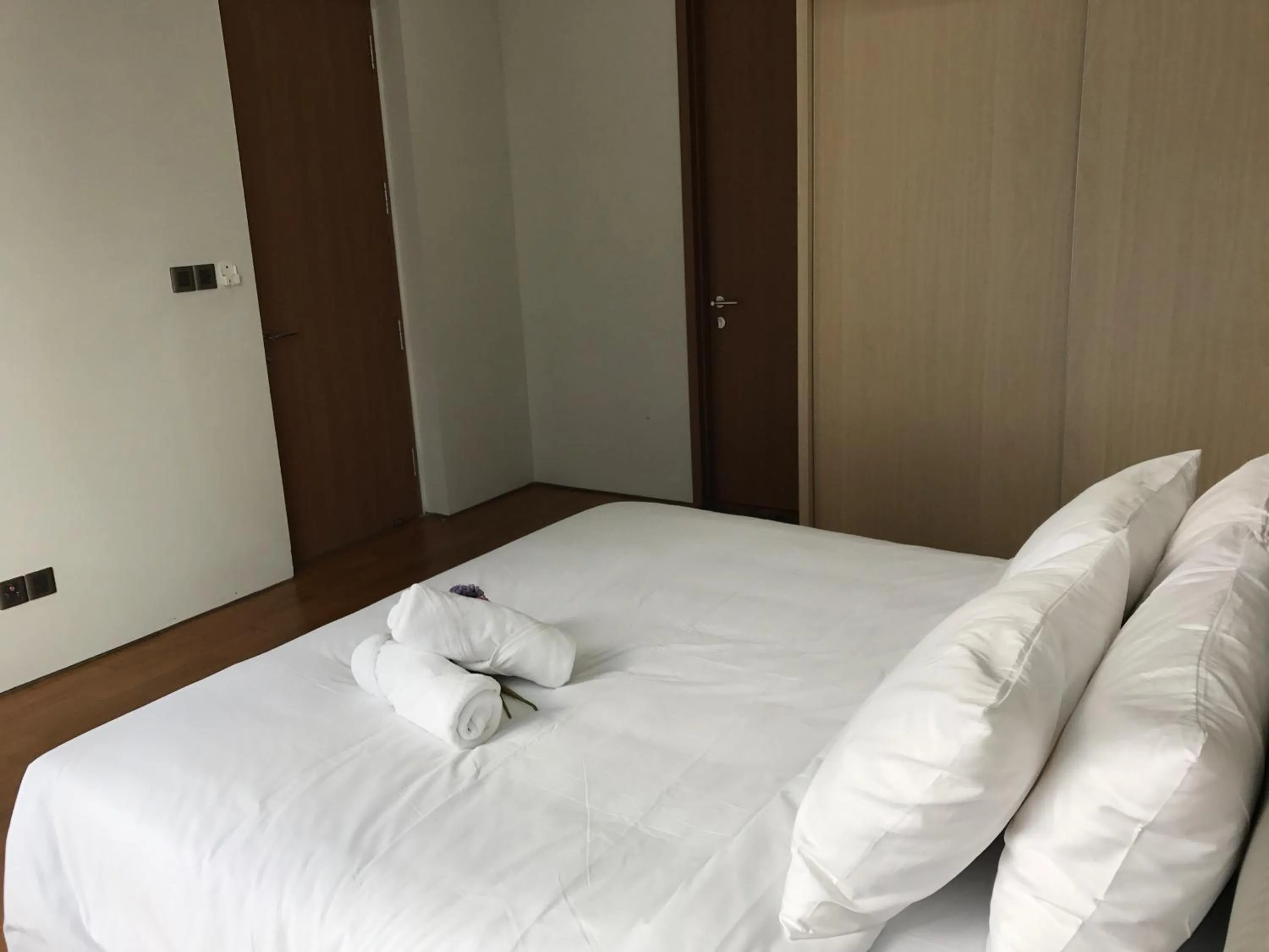 Bed in Soho Suites Klcc By Pnut