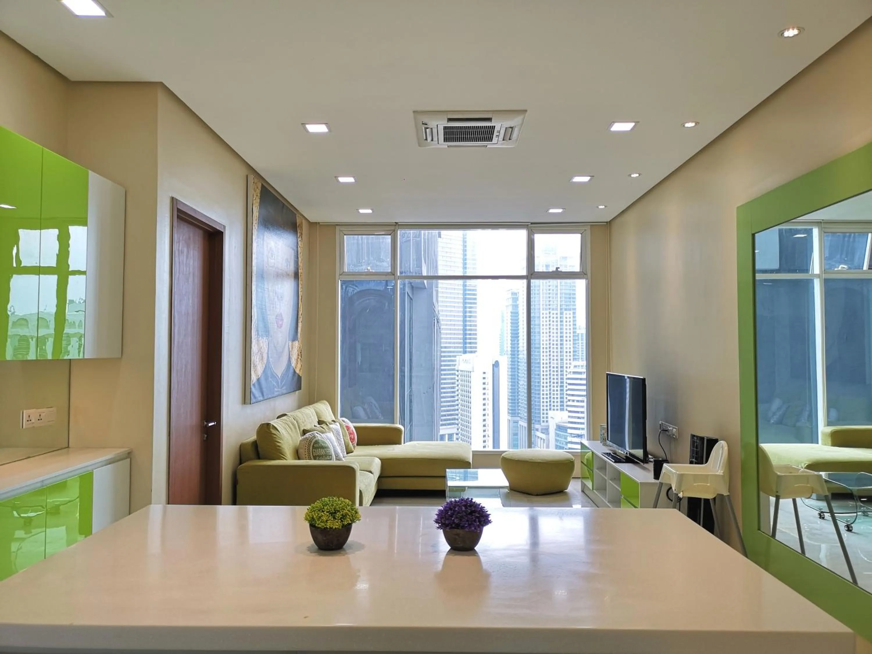 Soho Suites Klcc By Pnut