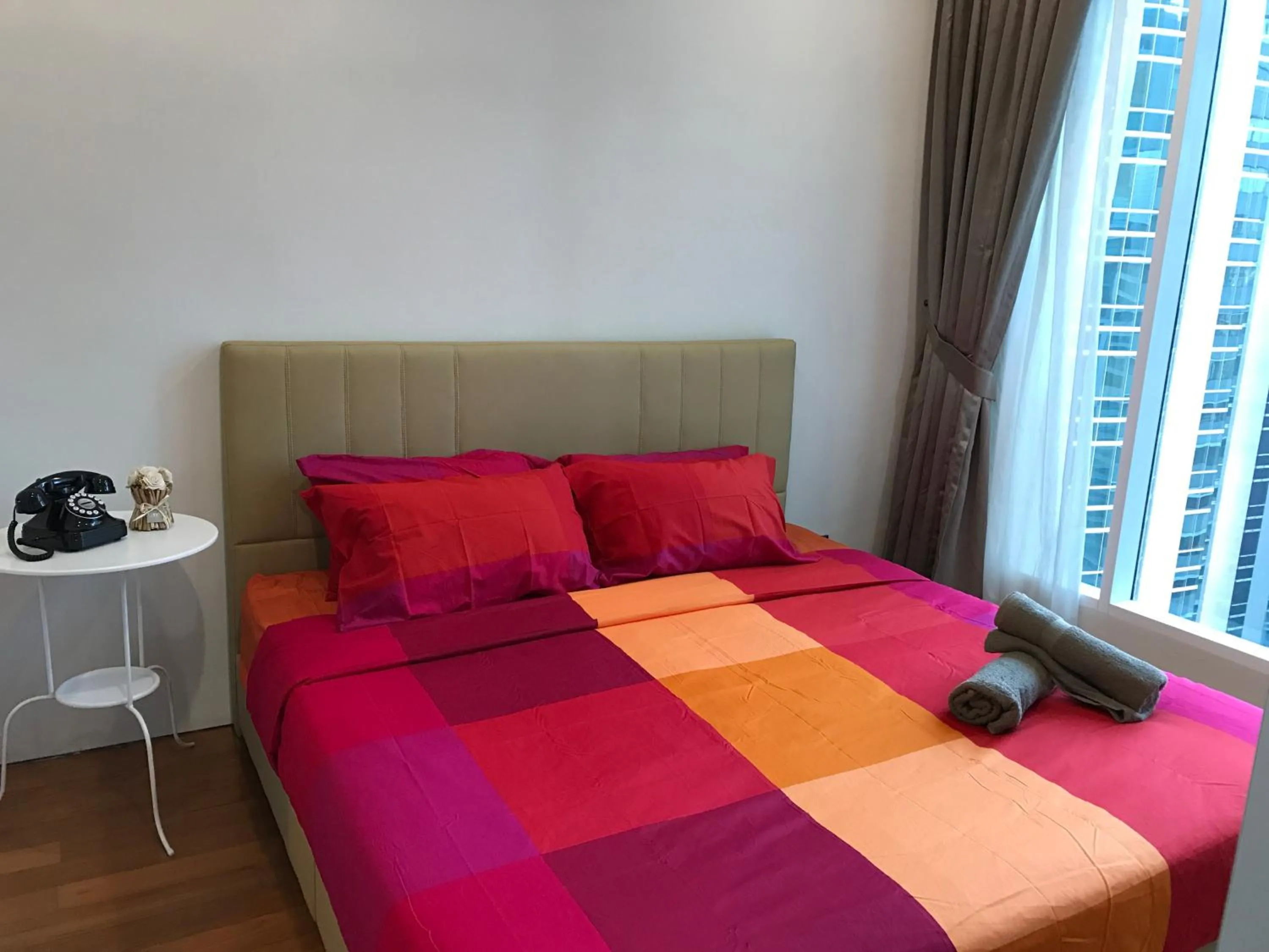 Bed in Soho Suites Klcc By Pnut