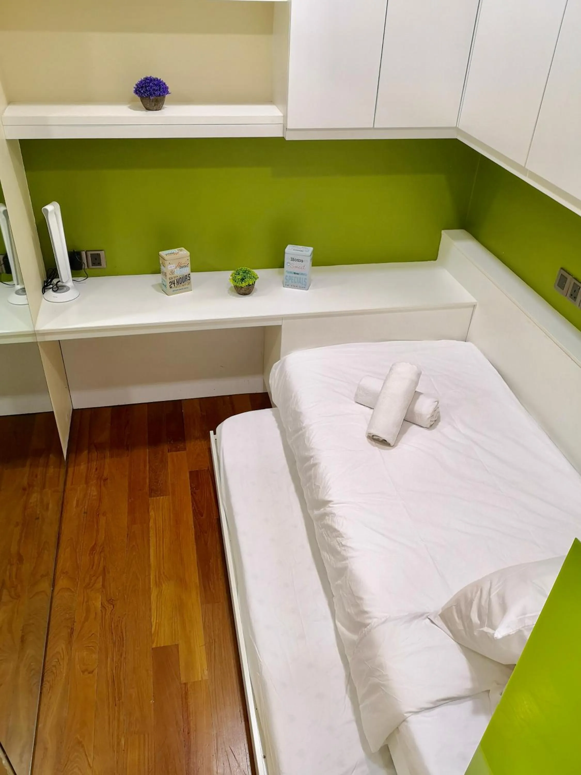 Bed in Soho Suites Klcc By Pnut