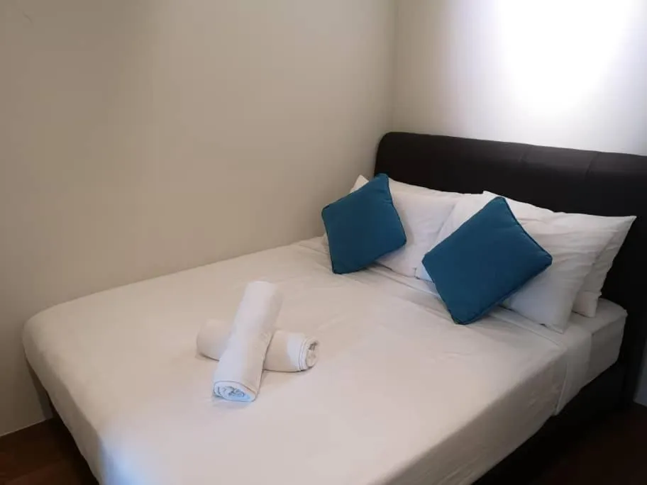 Bed in Soho Suites Klcc By Pnut