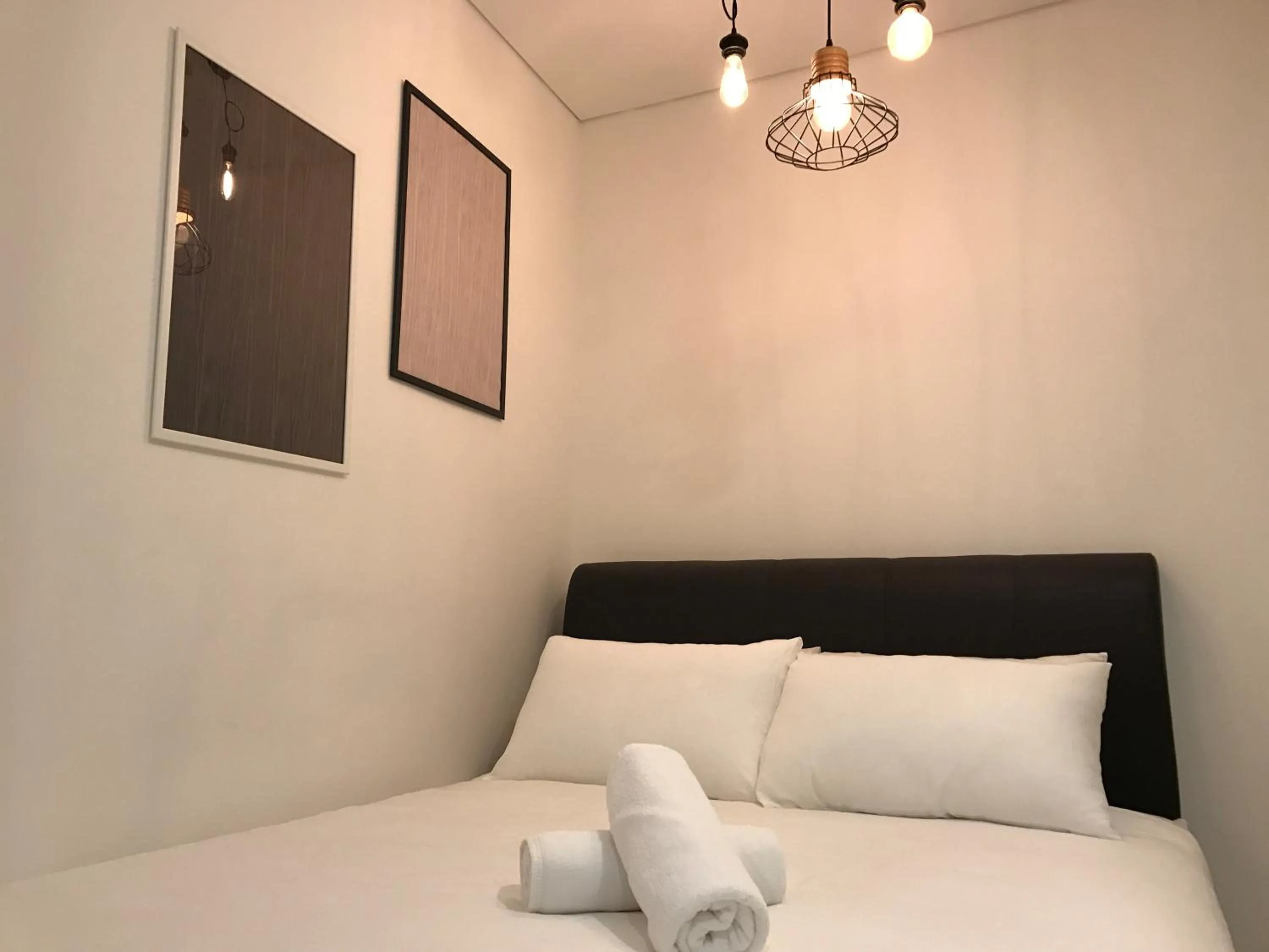 Bed in VORTEX SUITES KLCC by PNUT With NETFLIX