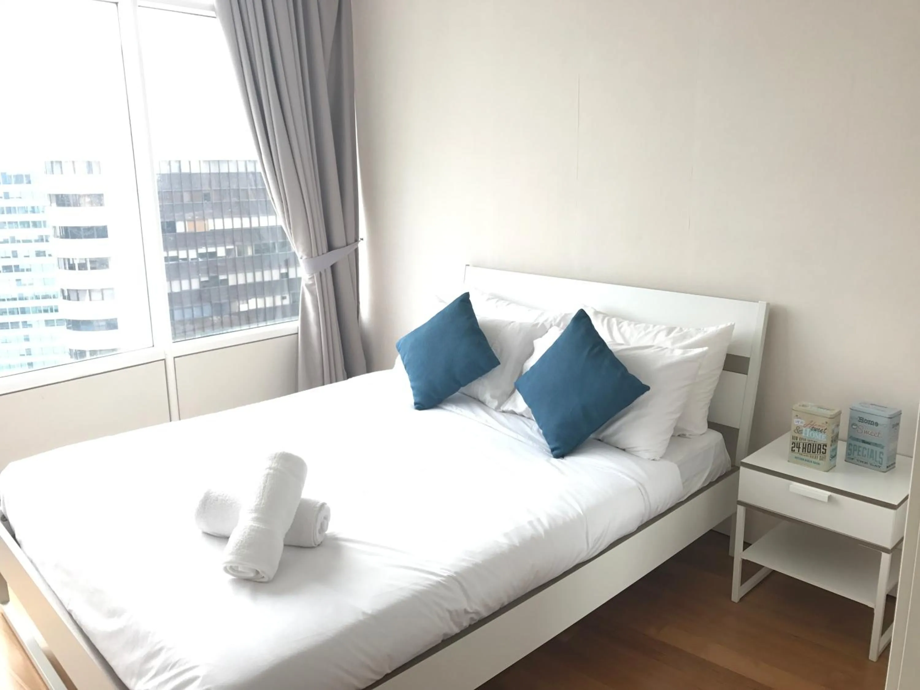 Bed in VORTEX SUITES KLCC by PNUT With NETFLIX