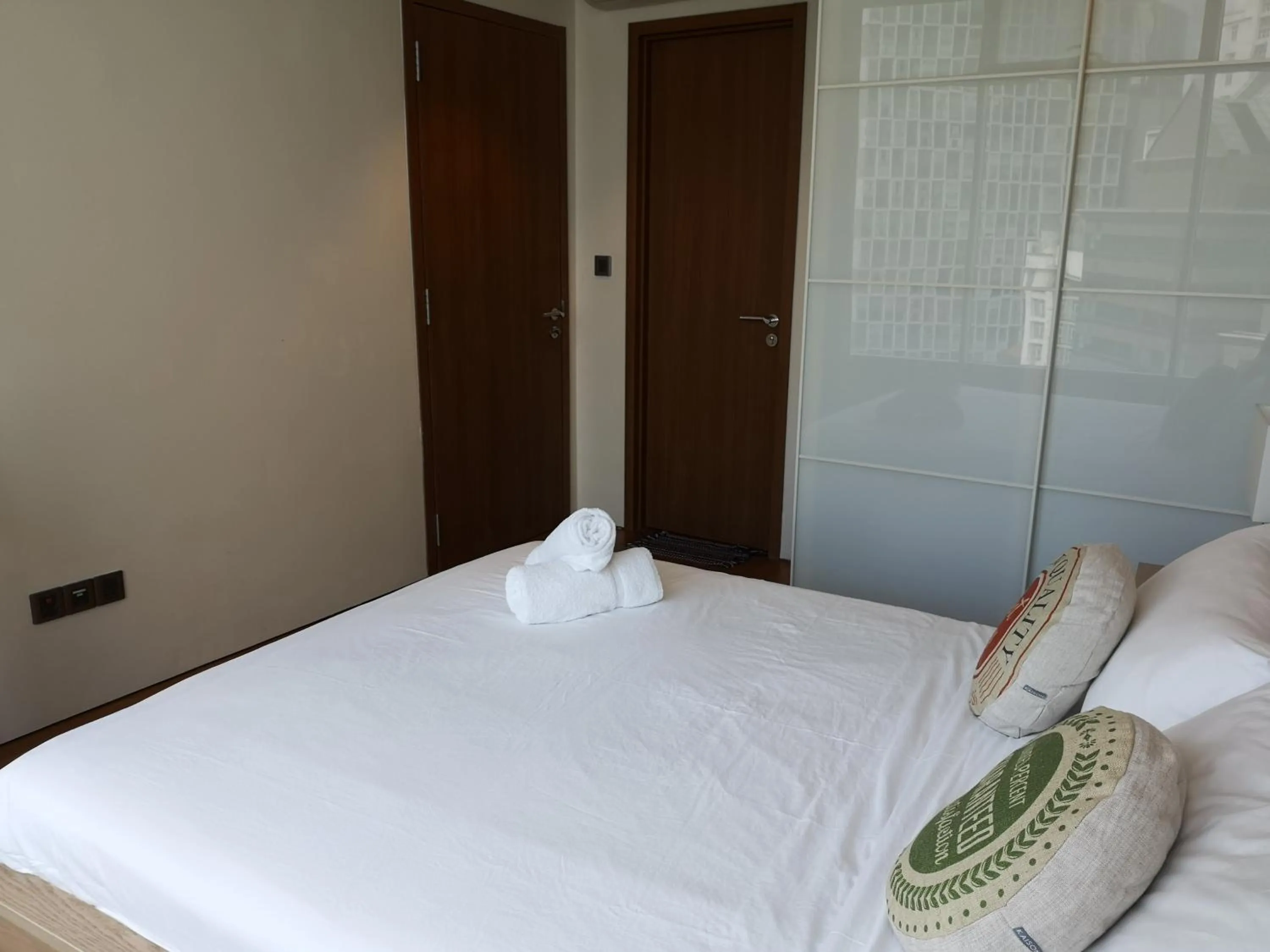 Bed in VORTEX SUITES KLCC by PNUT With NETFLIX