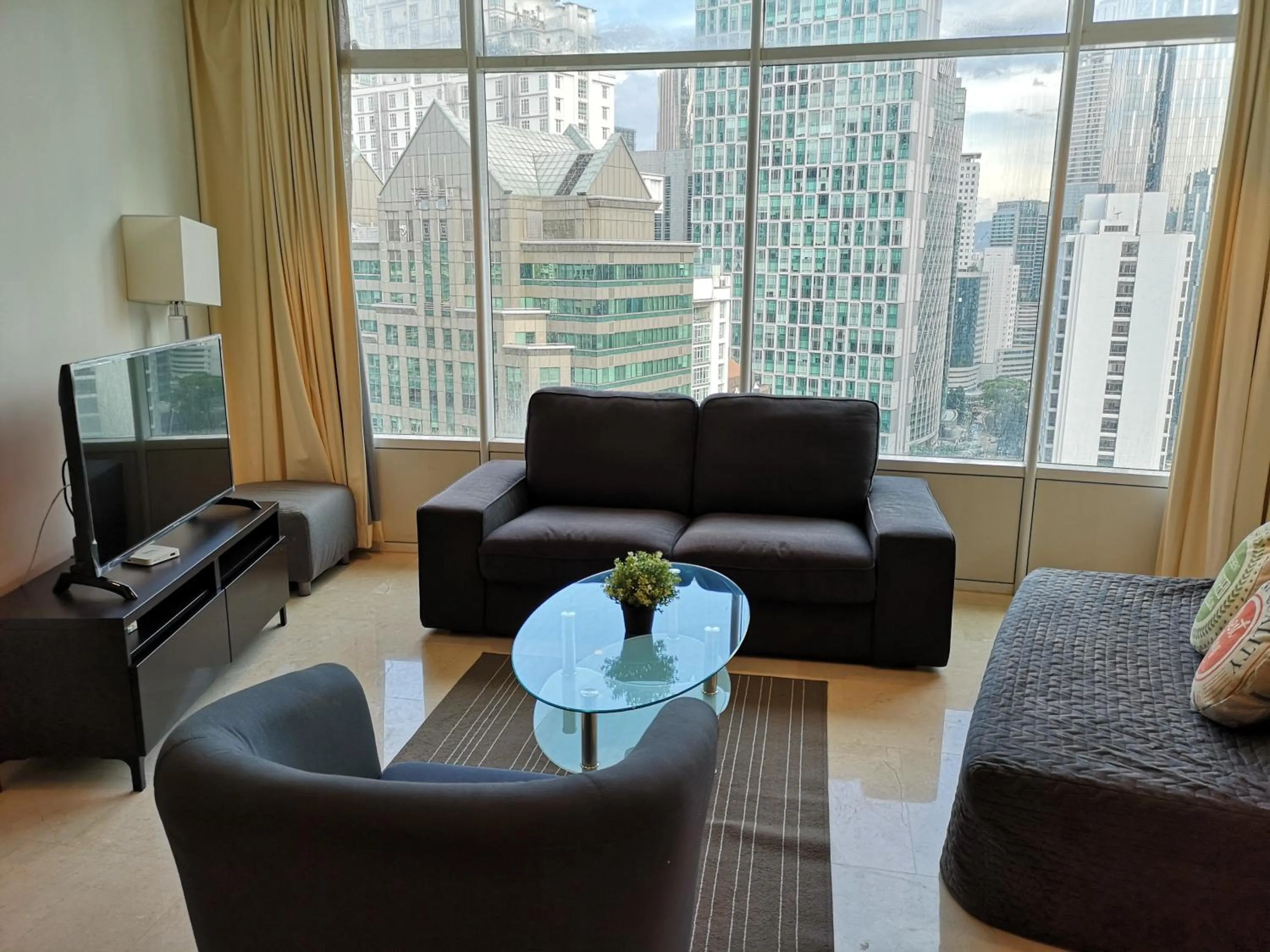VORTEX SUITES KLCC by PNUT With NETFLIX