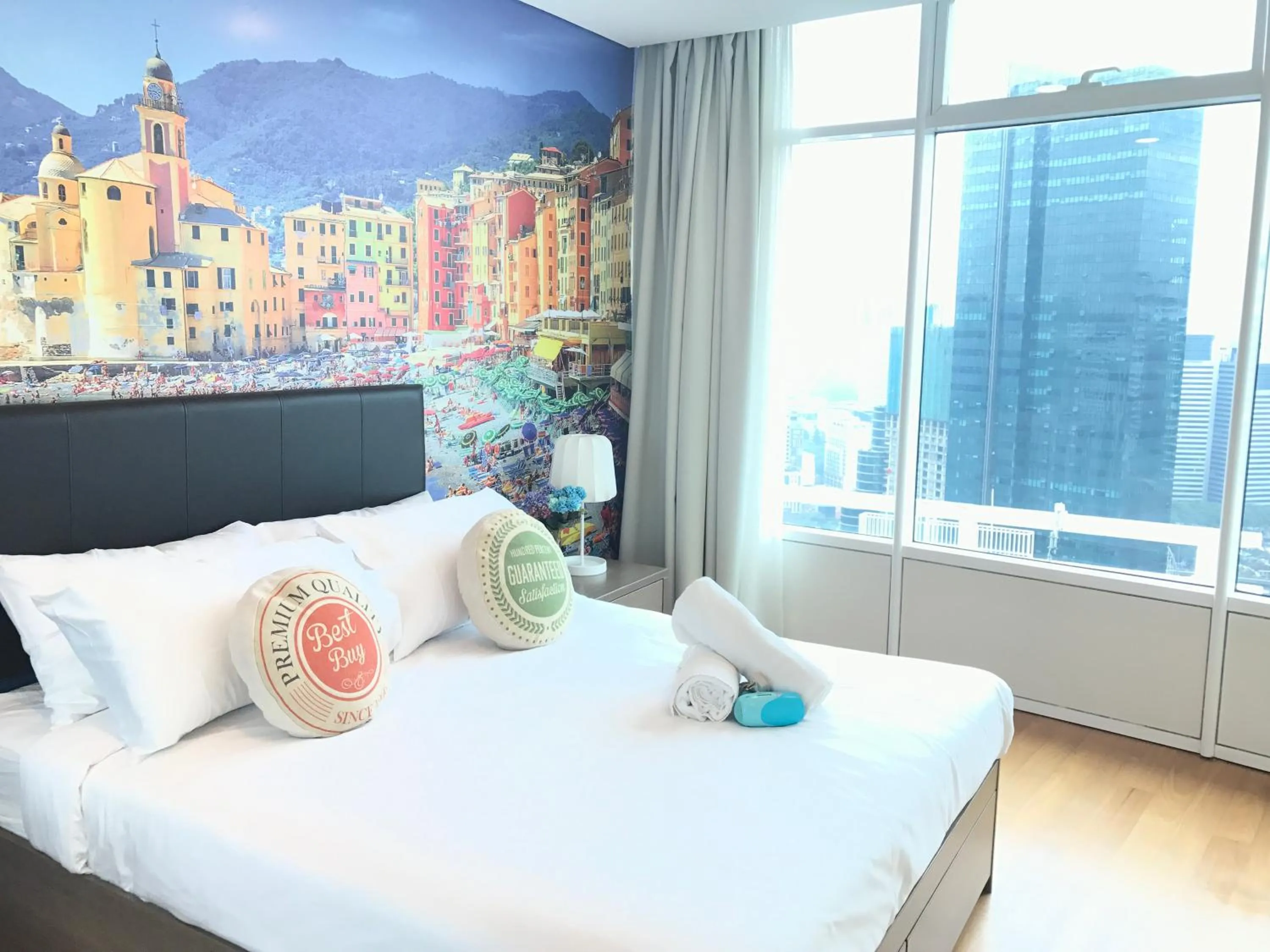 Bed in VORTEX SUITES KLCC by PNUT With NETFLIX