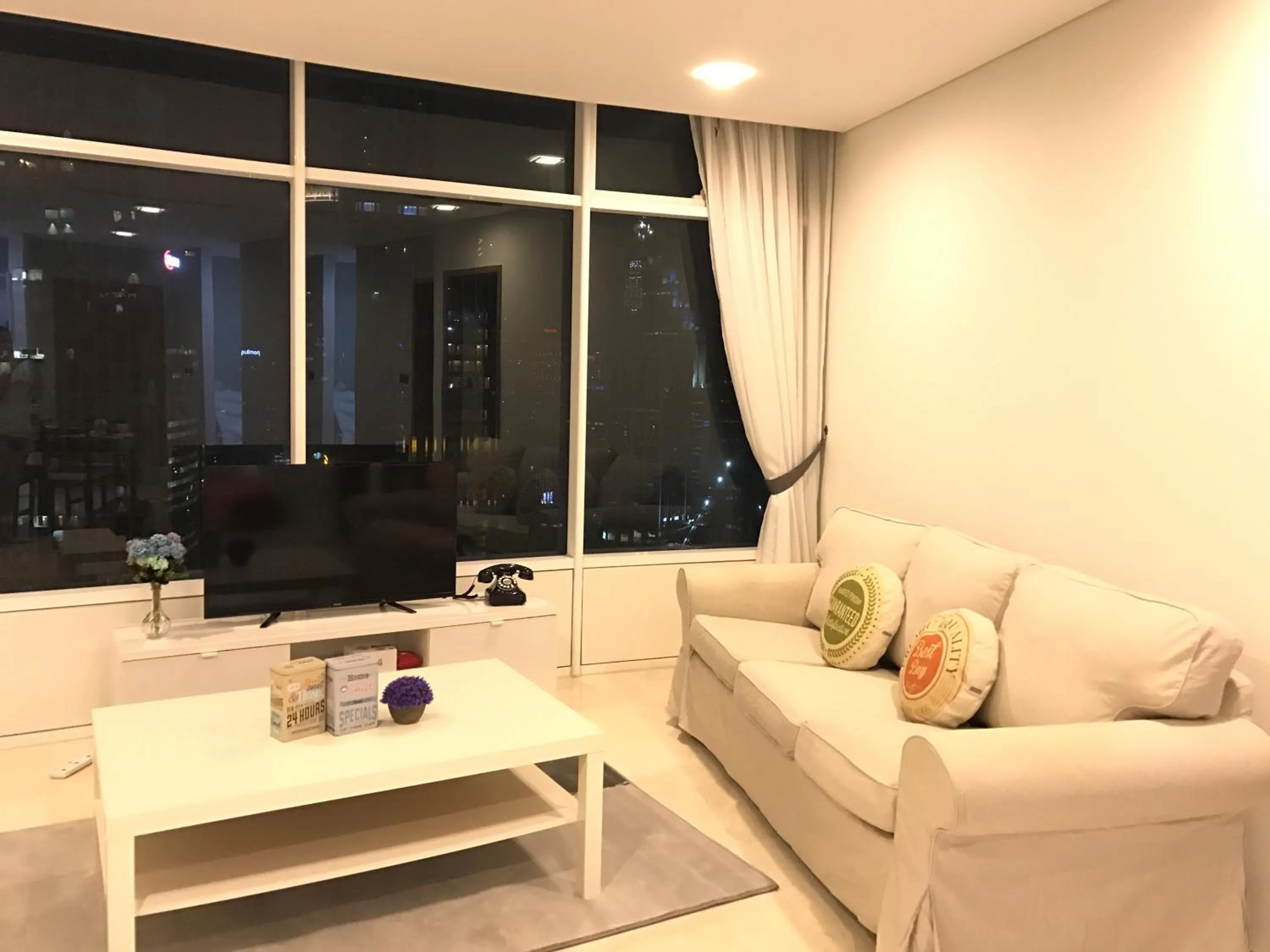 VORTEX SUITES KLCC by PNUT With NETFLIX