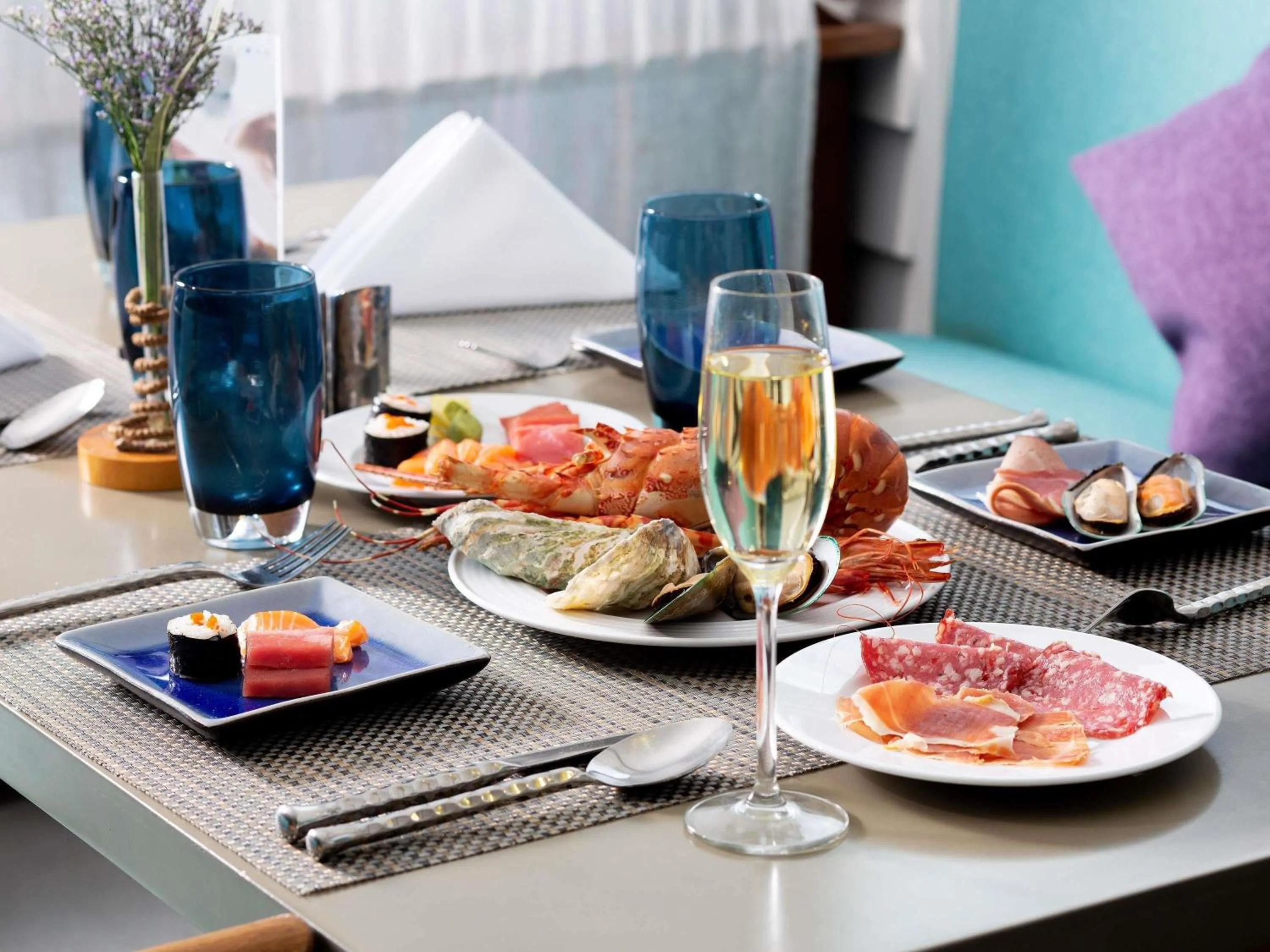 Restaurant/places to eat in Pullman Danang Beach Resort