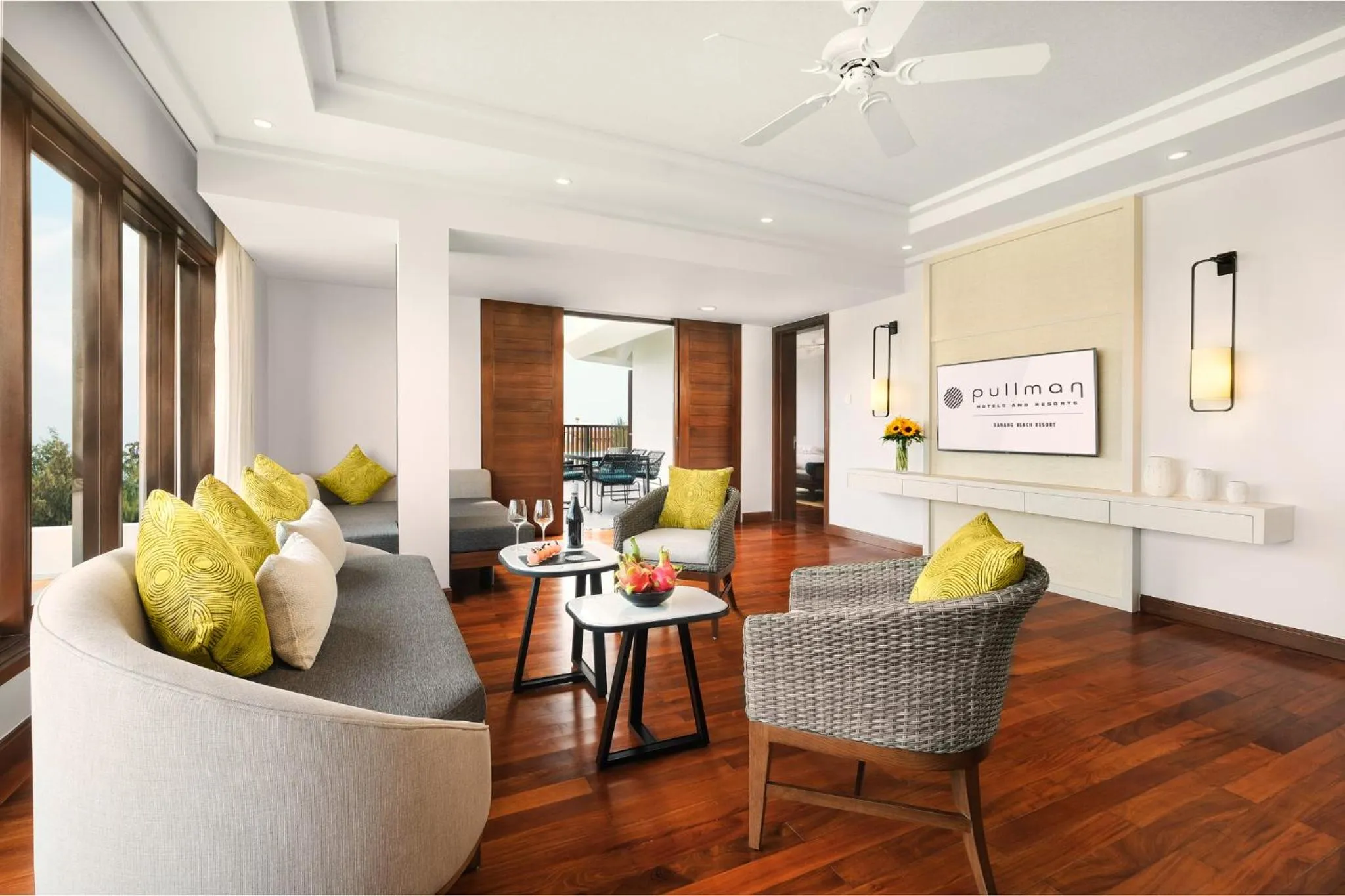 Restaurant/places to eat in Pullman Danang Beach Resort