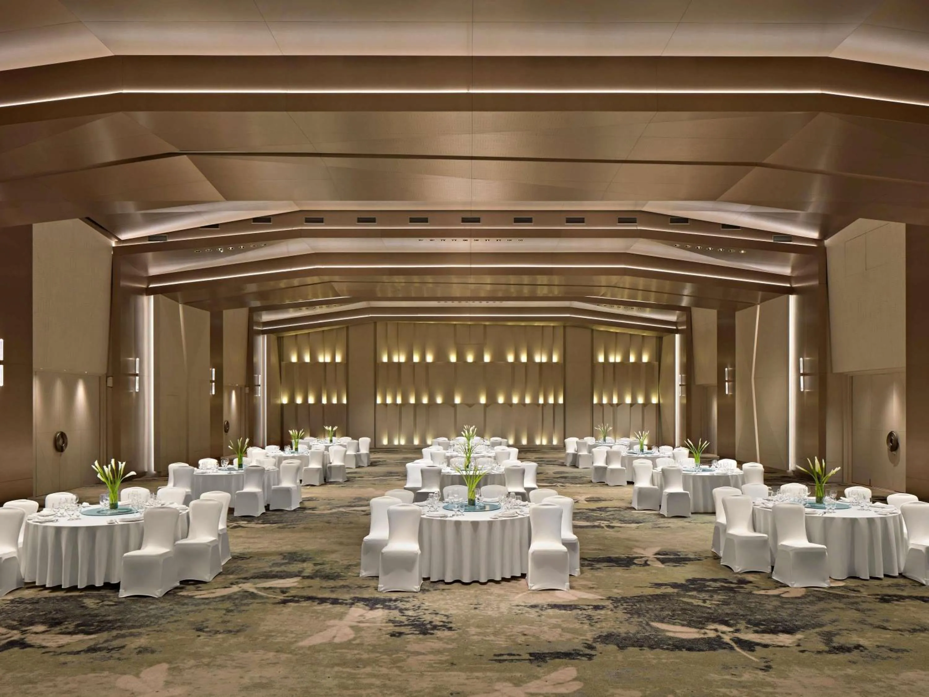 Meeting/conference room in Pullman Danang Beach Resort