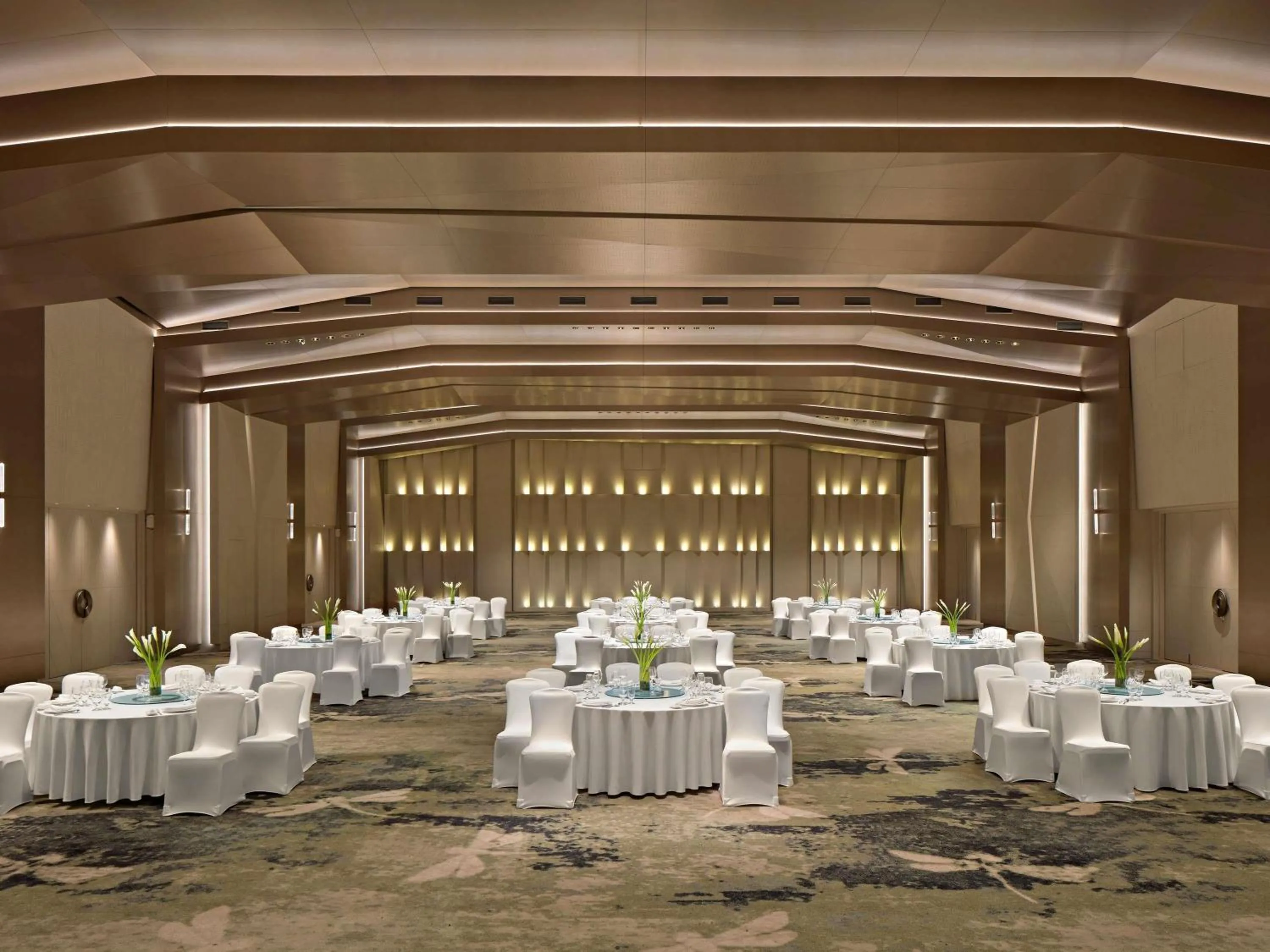 Meeting/conference room in Pullman Danang Beach Resort