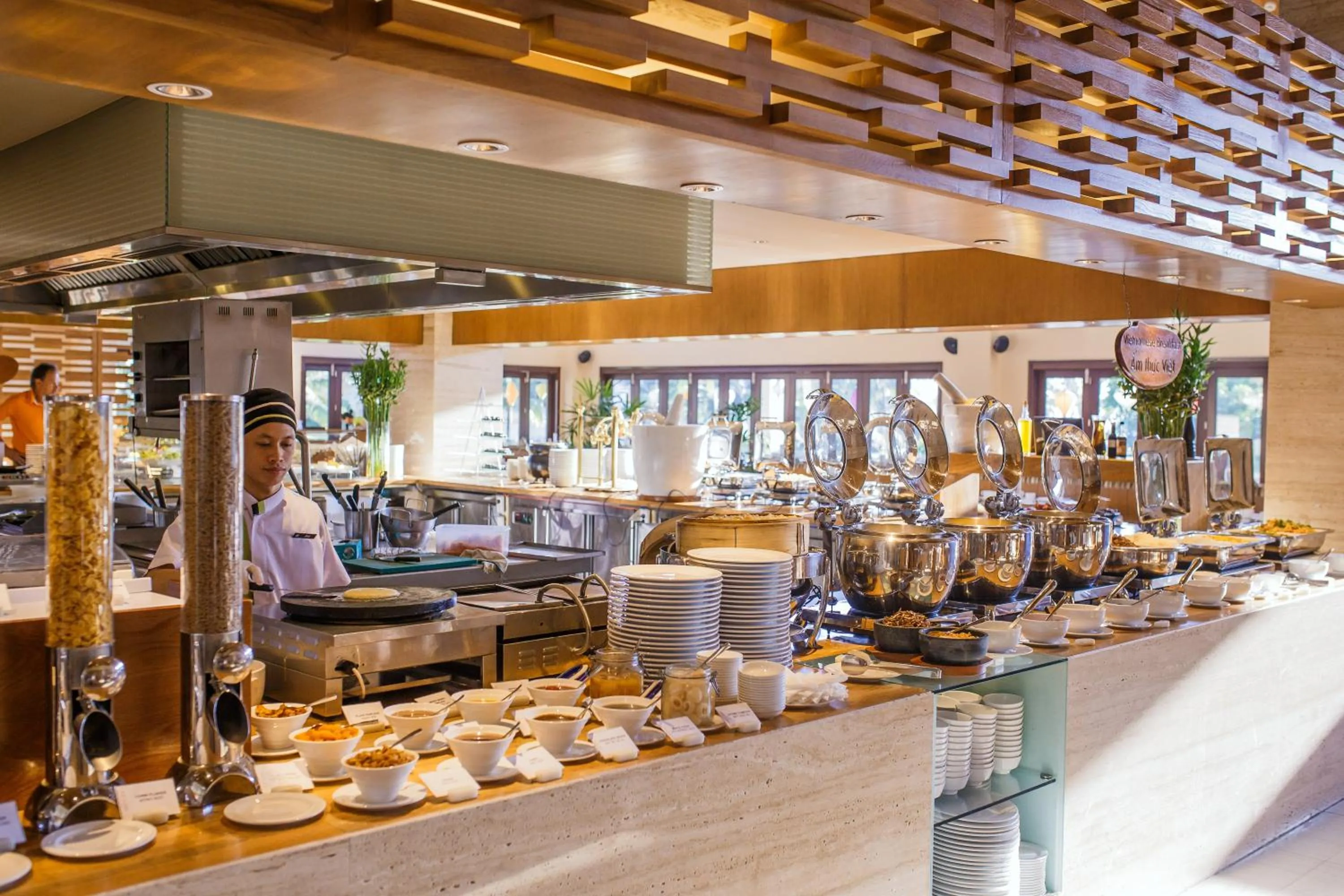 Restaurant/places to eat in Pullman Danang Beach Resort