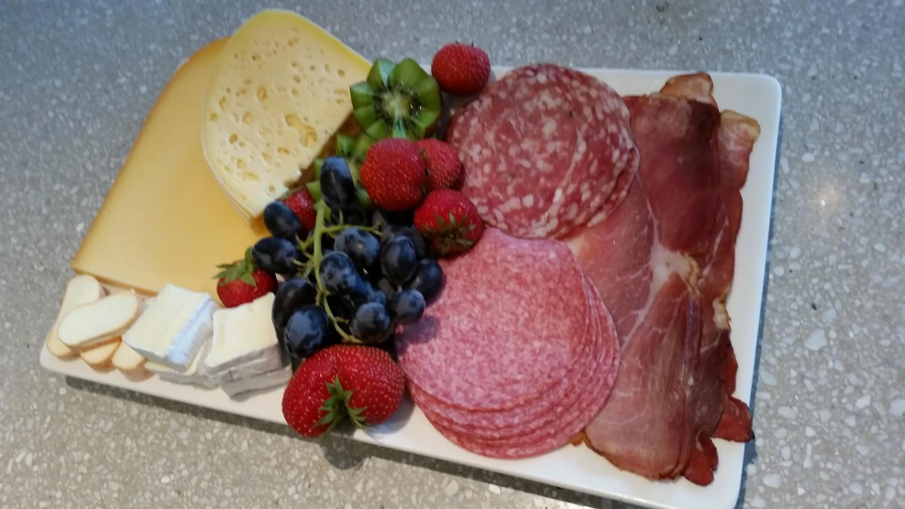 Breakfast in B&B Charles Cabour