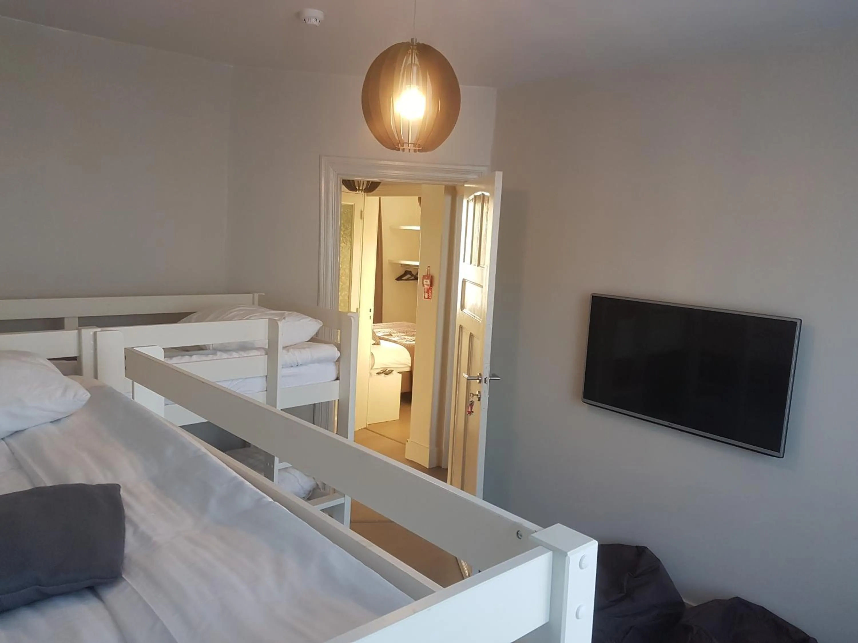 Bed in B&B Charles Cabour