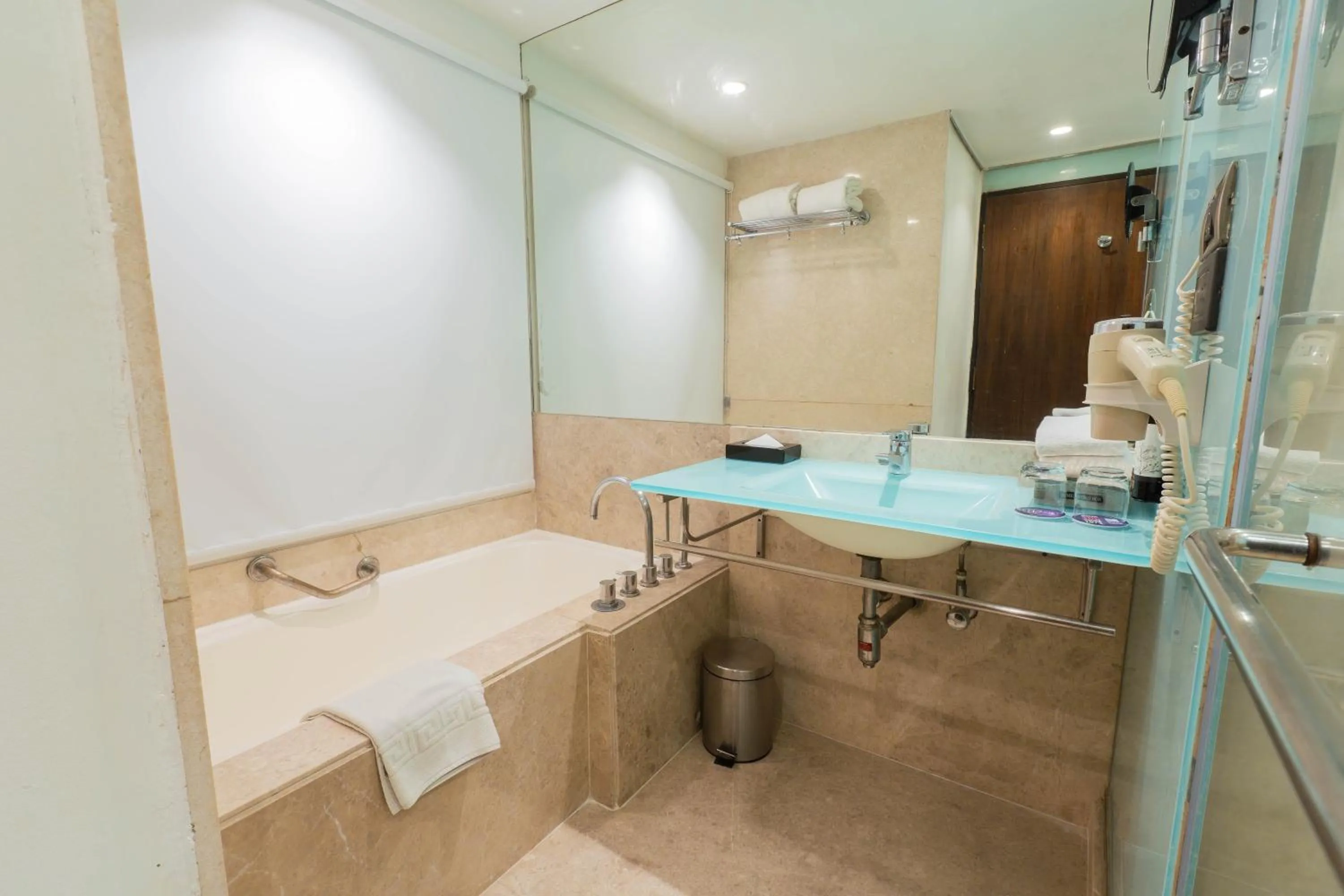Bath in Hotel Royal Orchid Bangalore