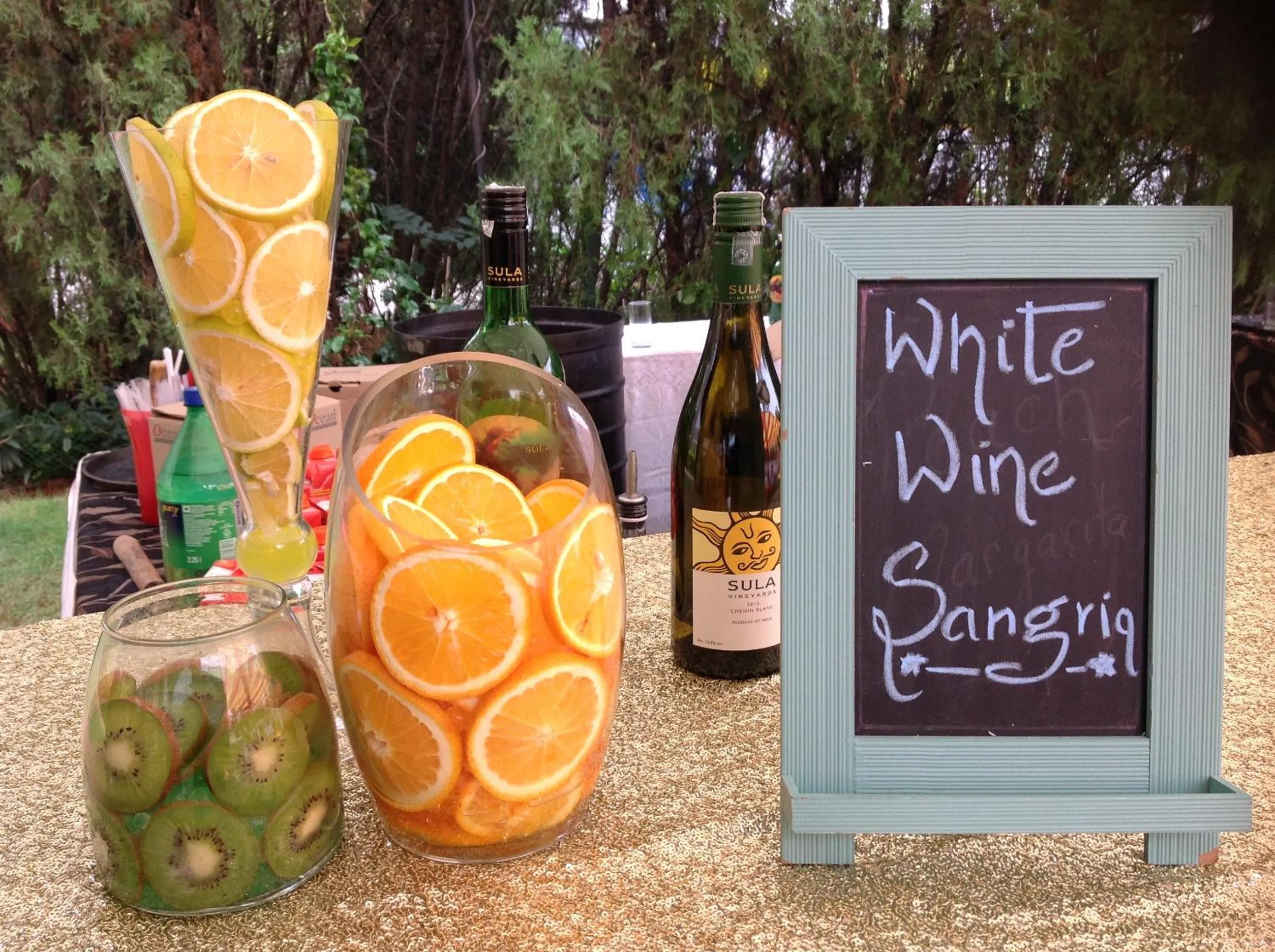 Food and drinks in Hotel Royal Orchid Bangalore