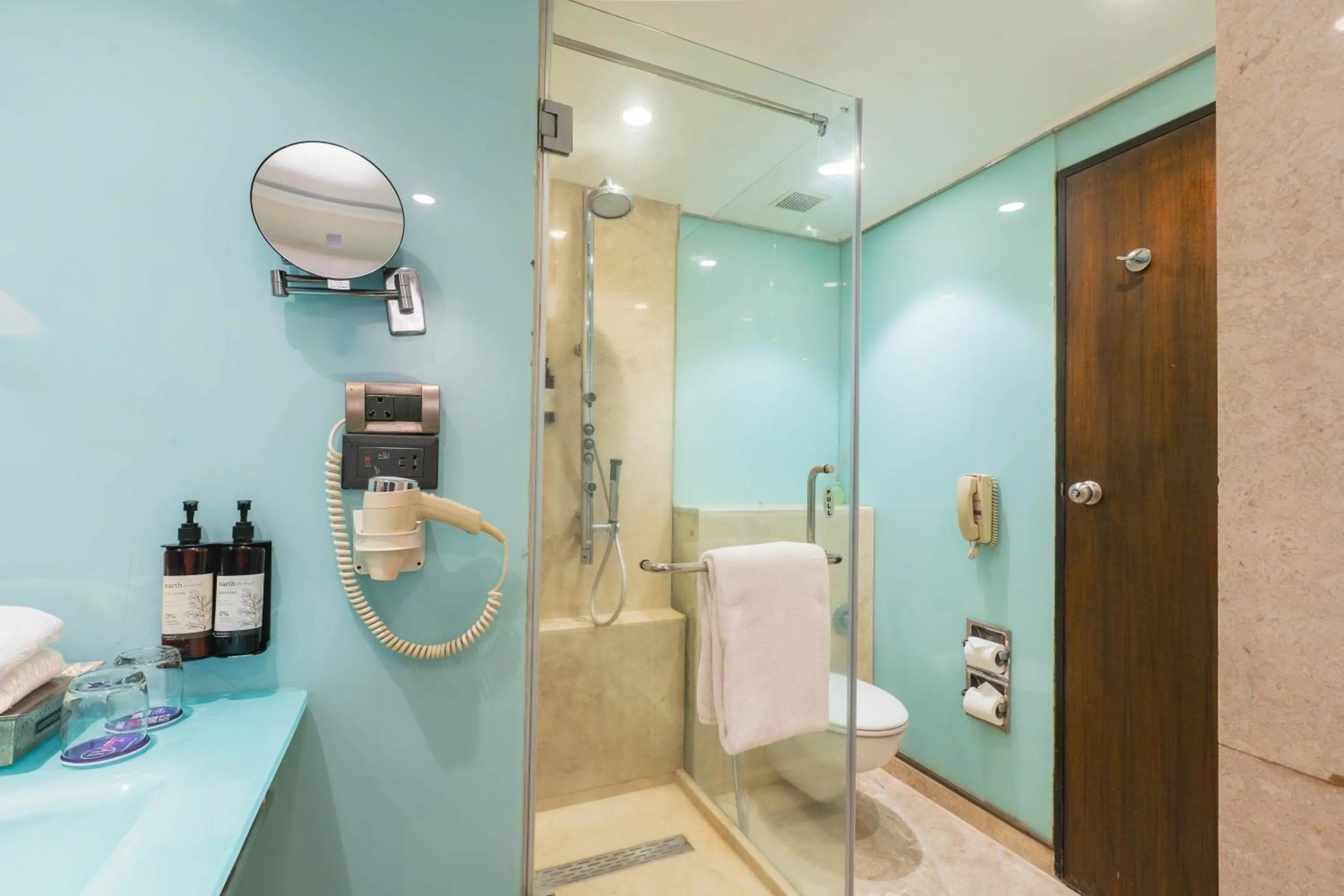 Bathroom in Hotel Royal Orchid Bangalore