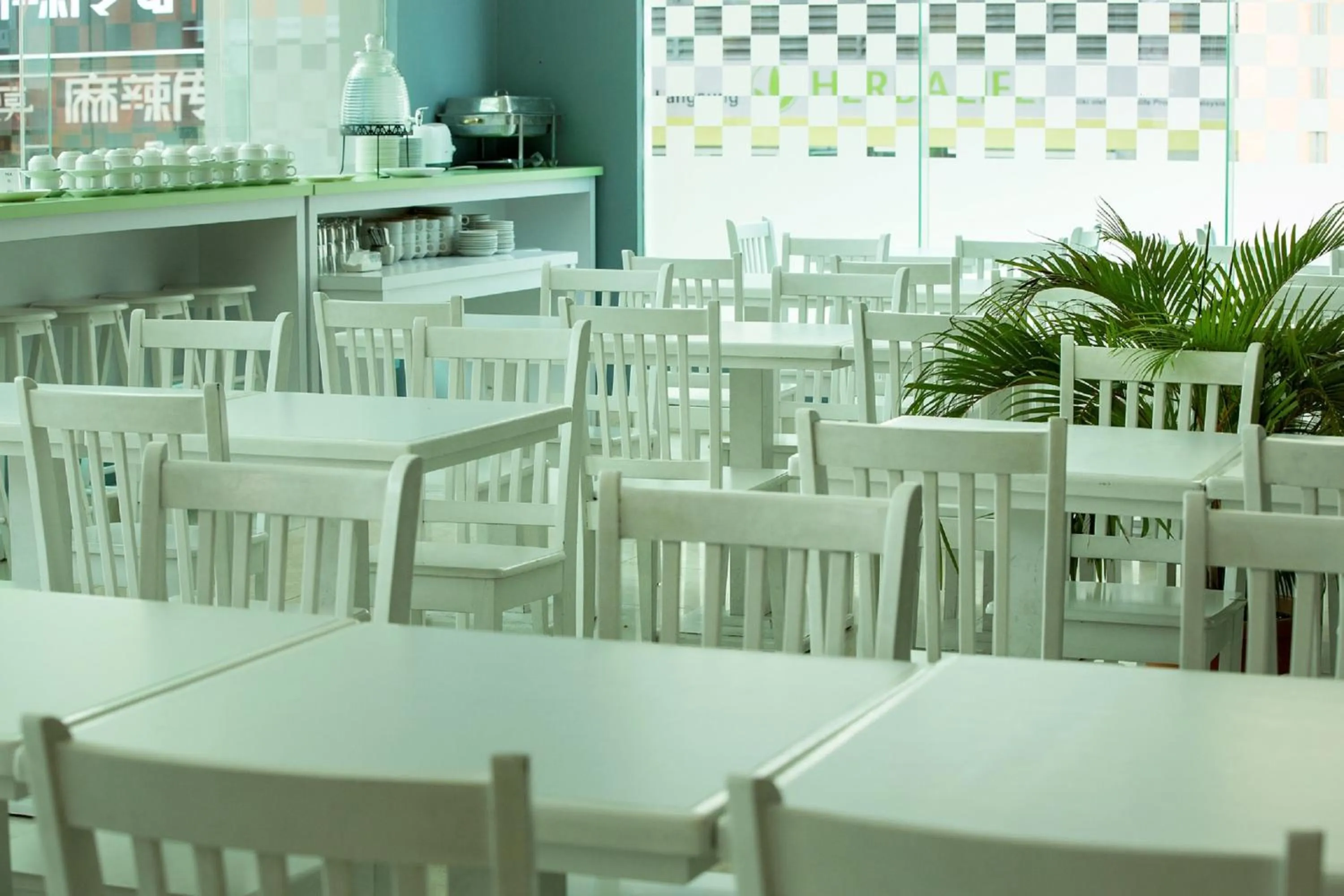 Restaurant/places to eat in Cititel Express Kota Kinabalu