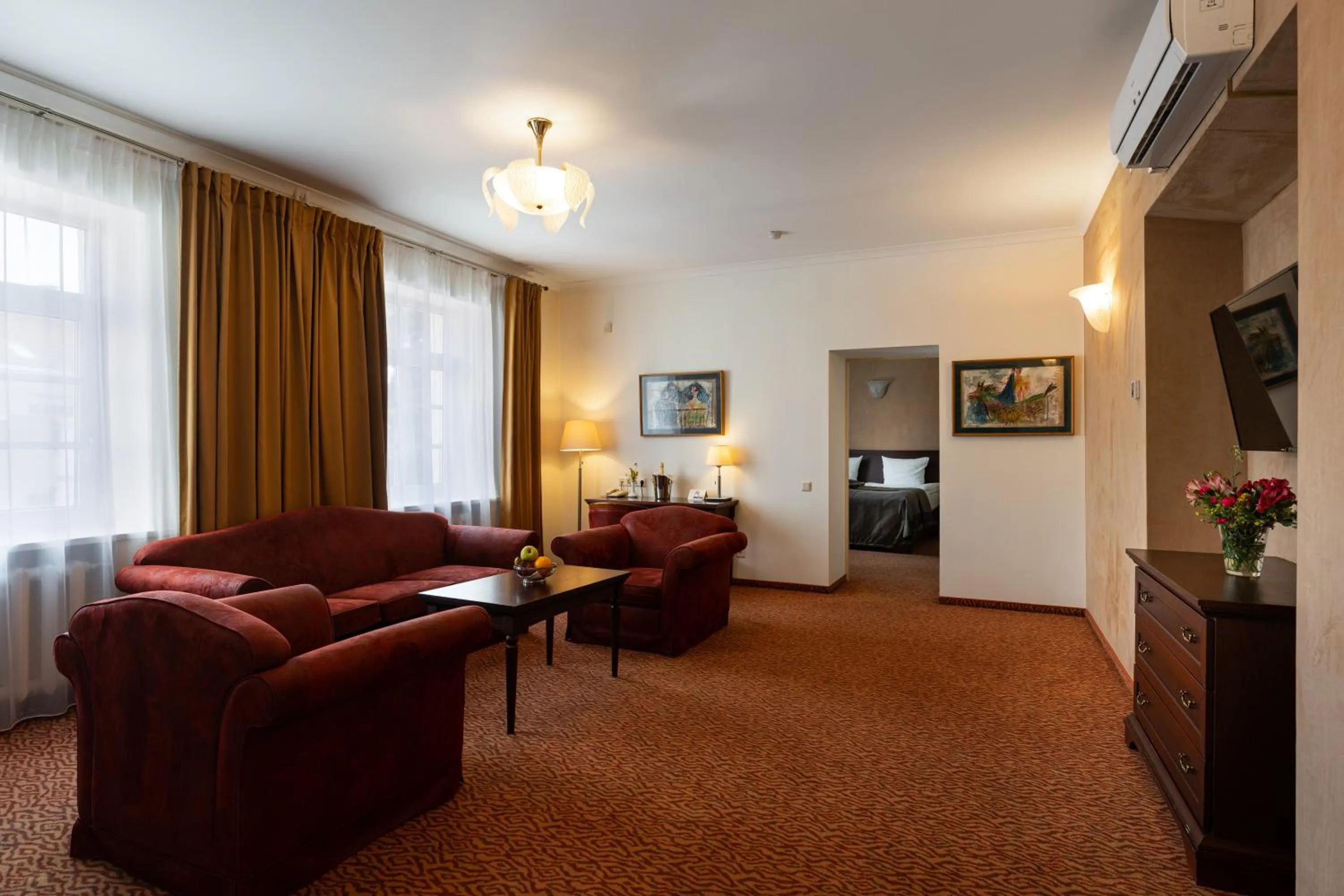 TV and multimedia in Mabre Residence