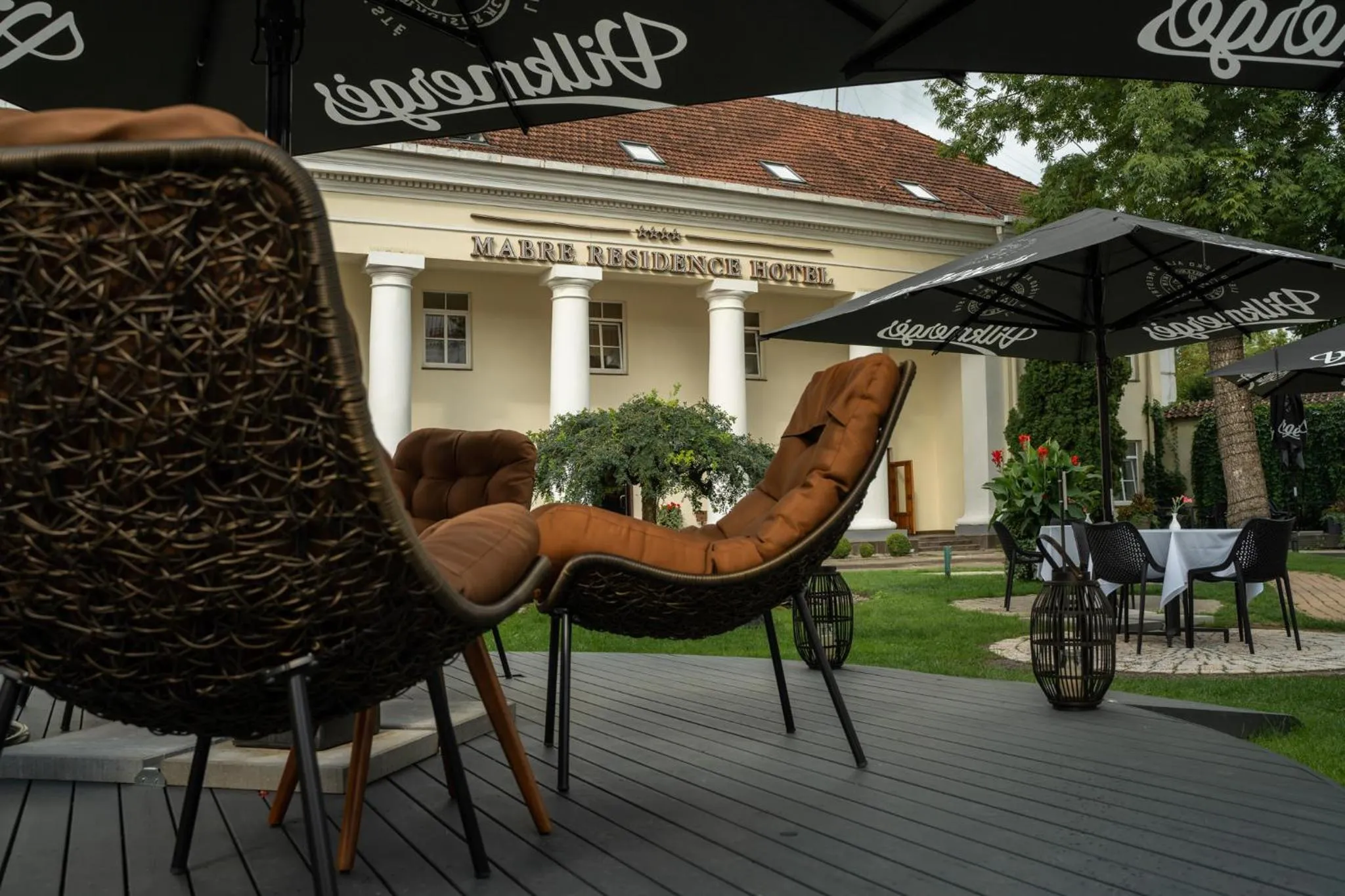 Day in Mabre Residence