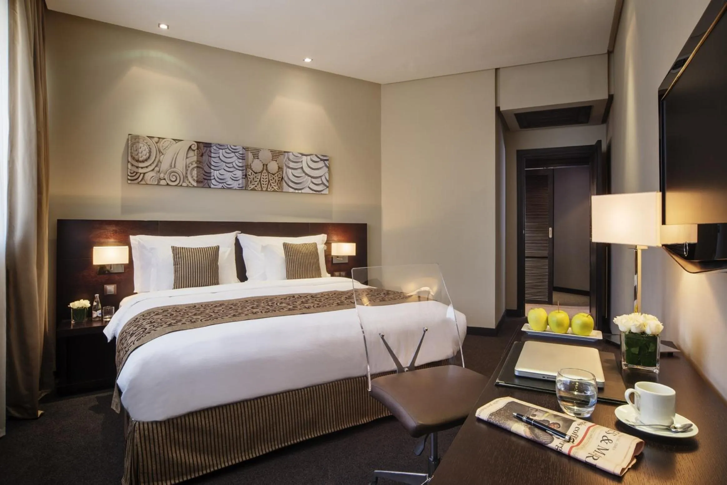 Photo of the whole room, Bed in Mövenpick Hotel Casablanca