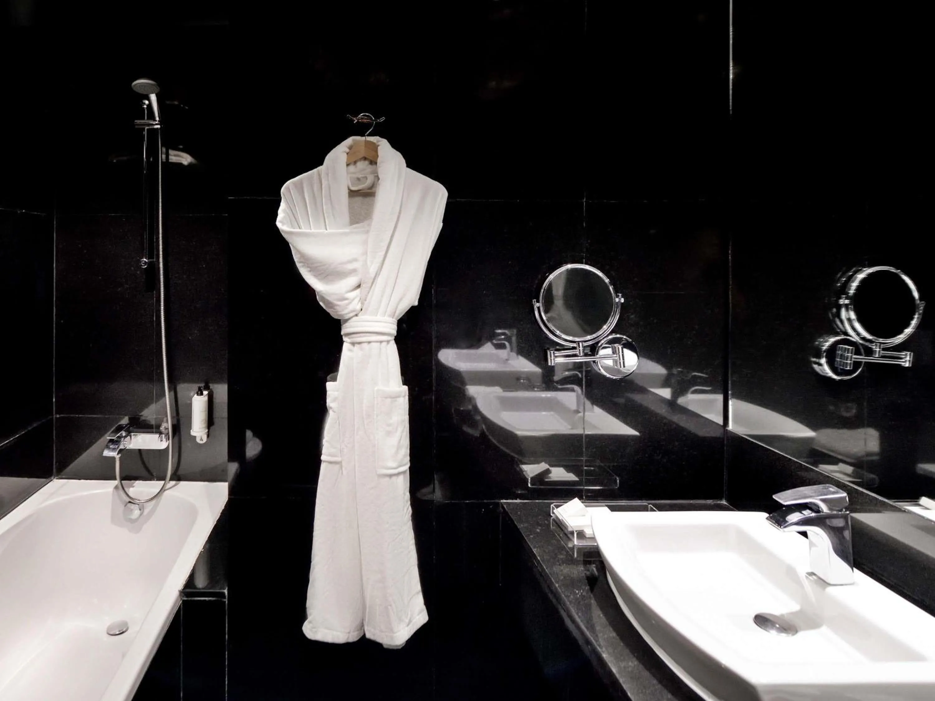 Bedroom in Mövenpick Hotel Casablanca