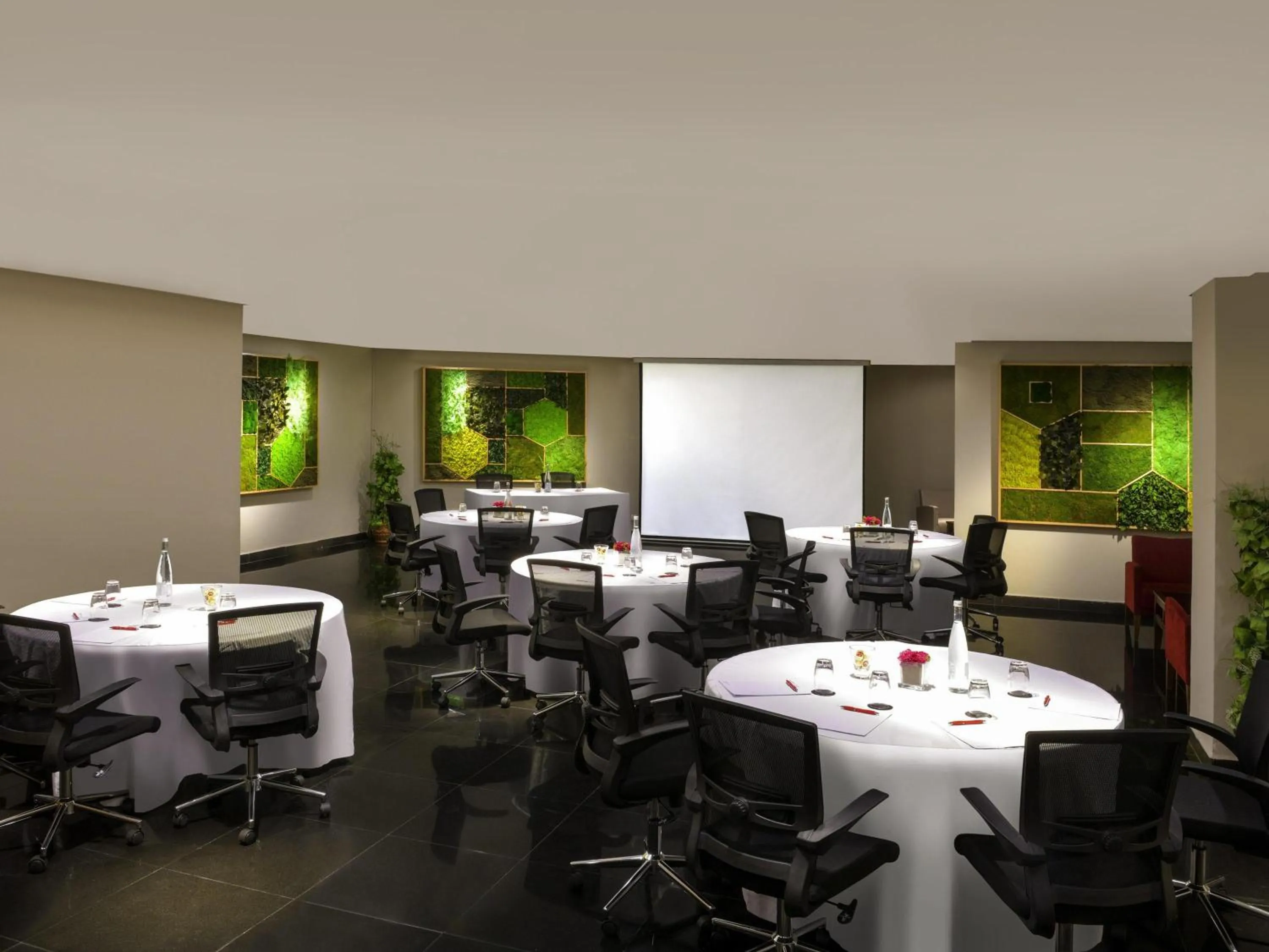 Meeting/conference room in Mövenpick Hotel Casablanca