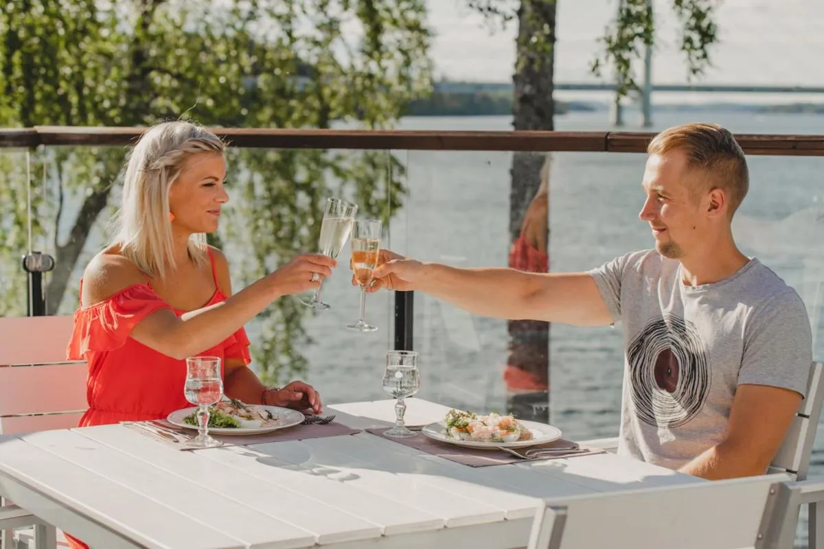 Restaurant/places to eat in Hotel Kumpeli Spa