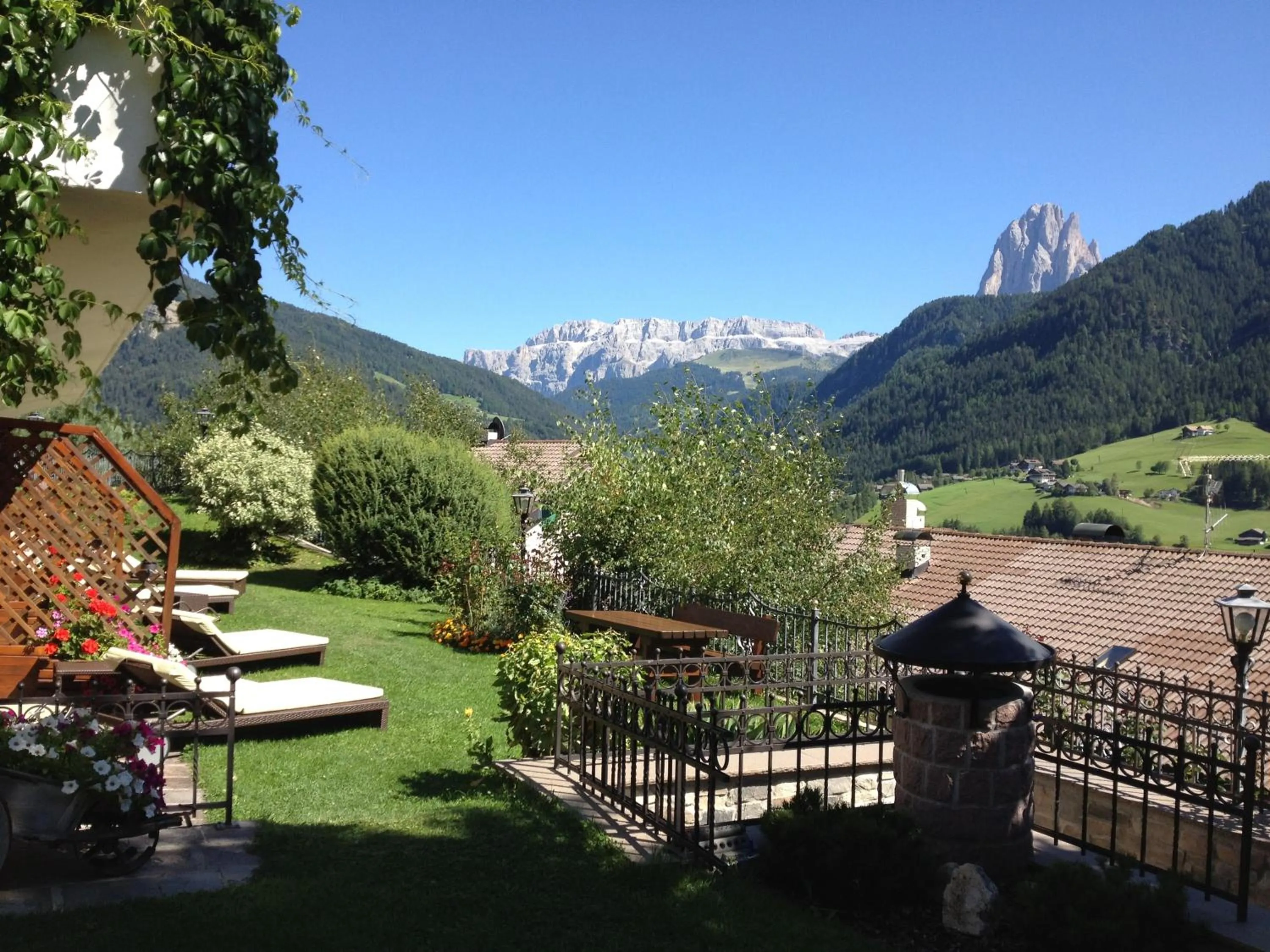 Mountain view in Hotel Grien