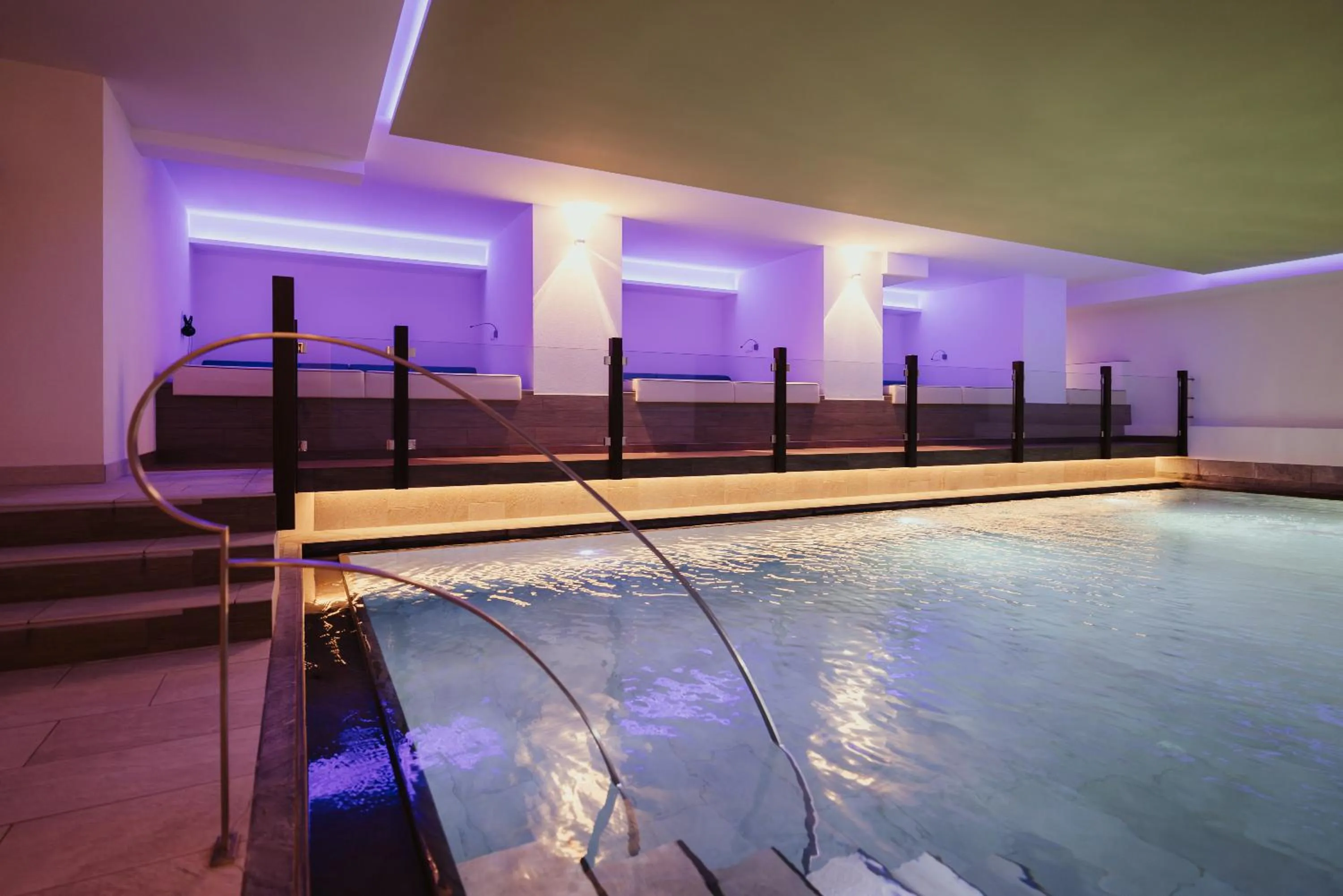 Swimming pool in Hotel Grien