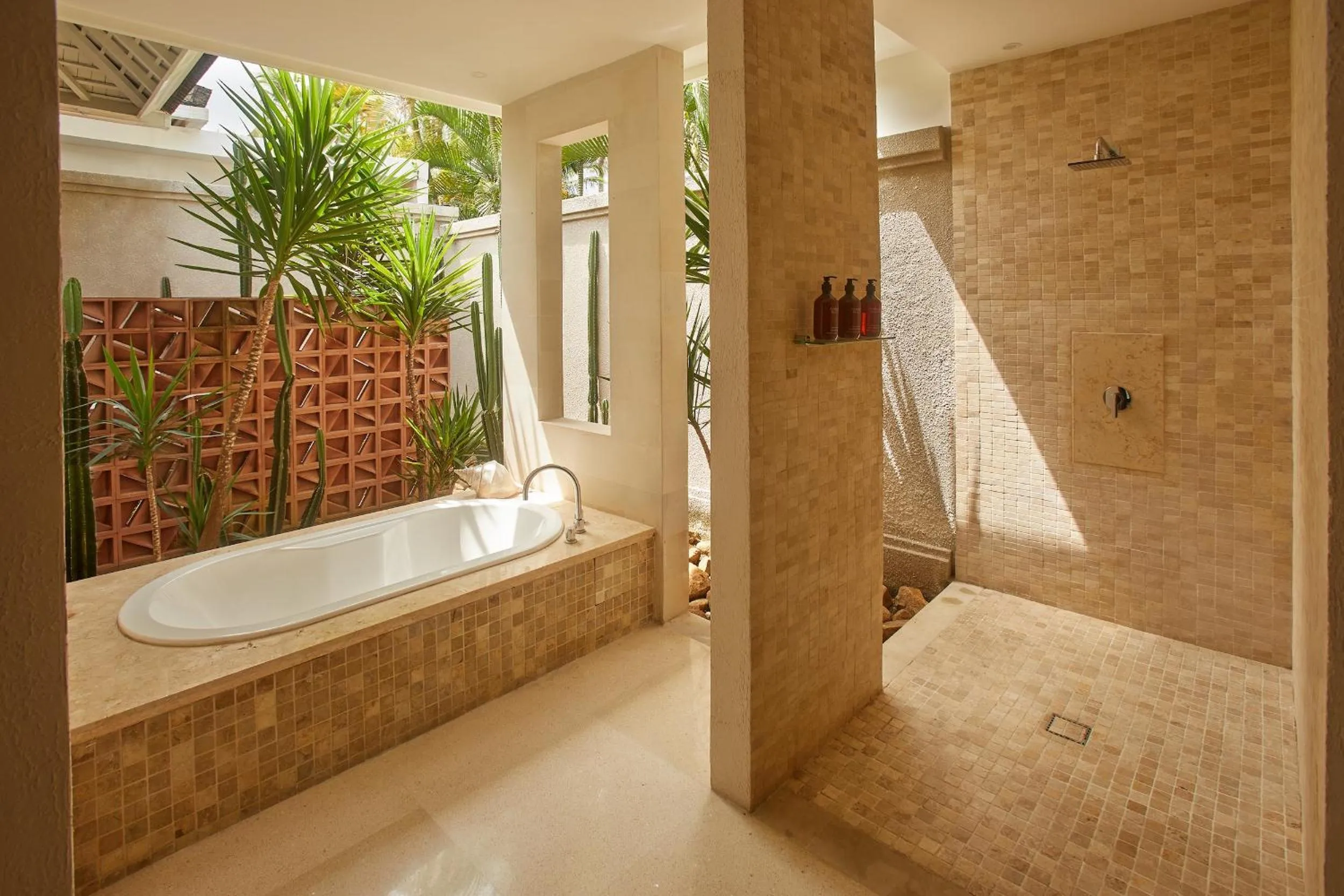 Shower in Ahimsa Beach