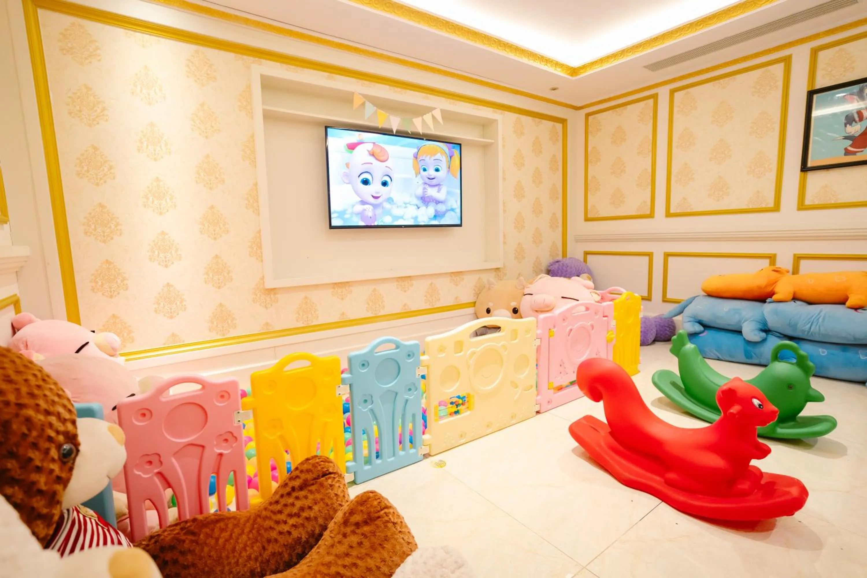Kids's club in Dalat Palace Heritage Hotel