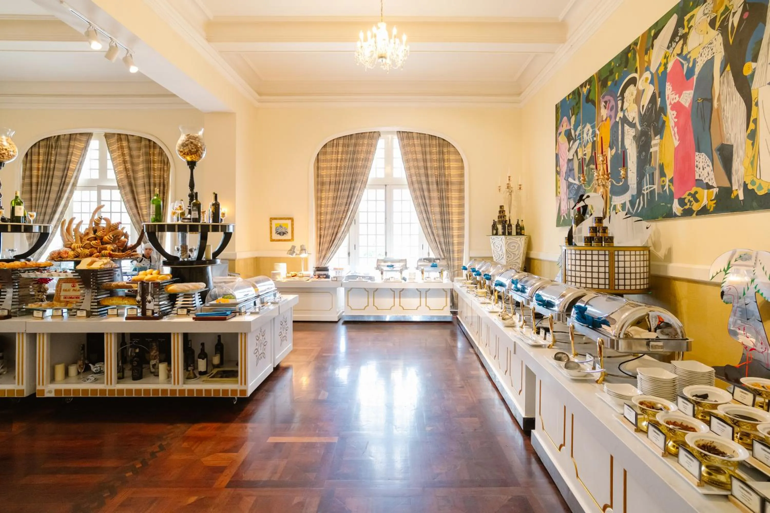 Buffet breakfast in Dalat Palace Heritage Hotel