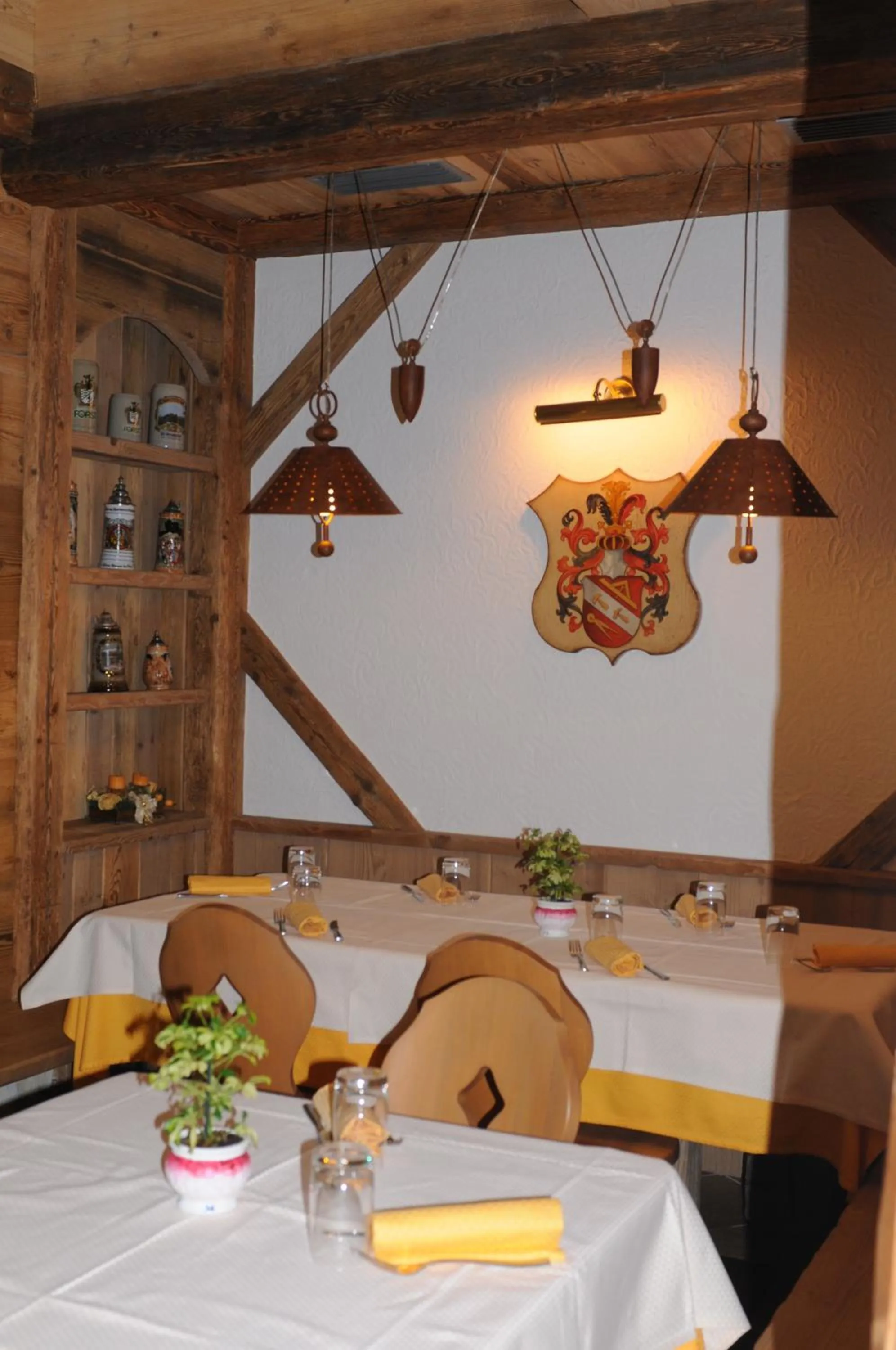Restaurant/places to eat in Hotel Il Maniero