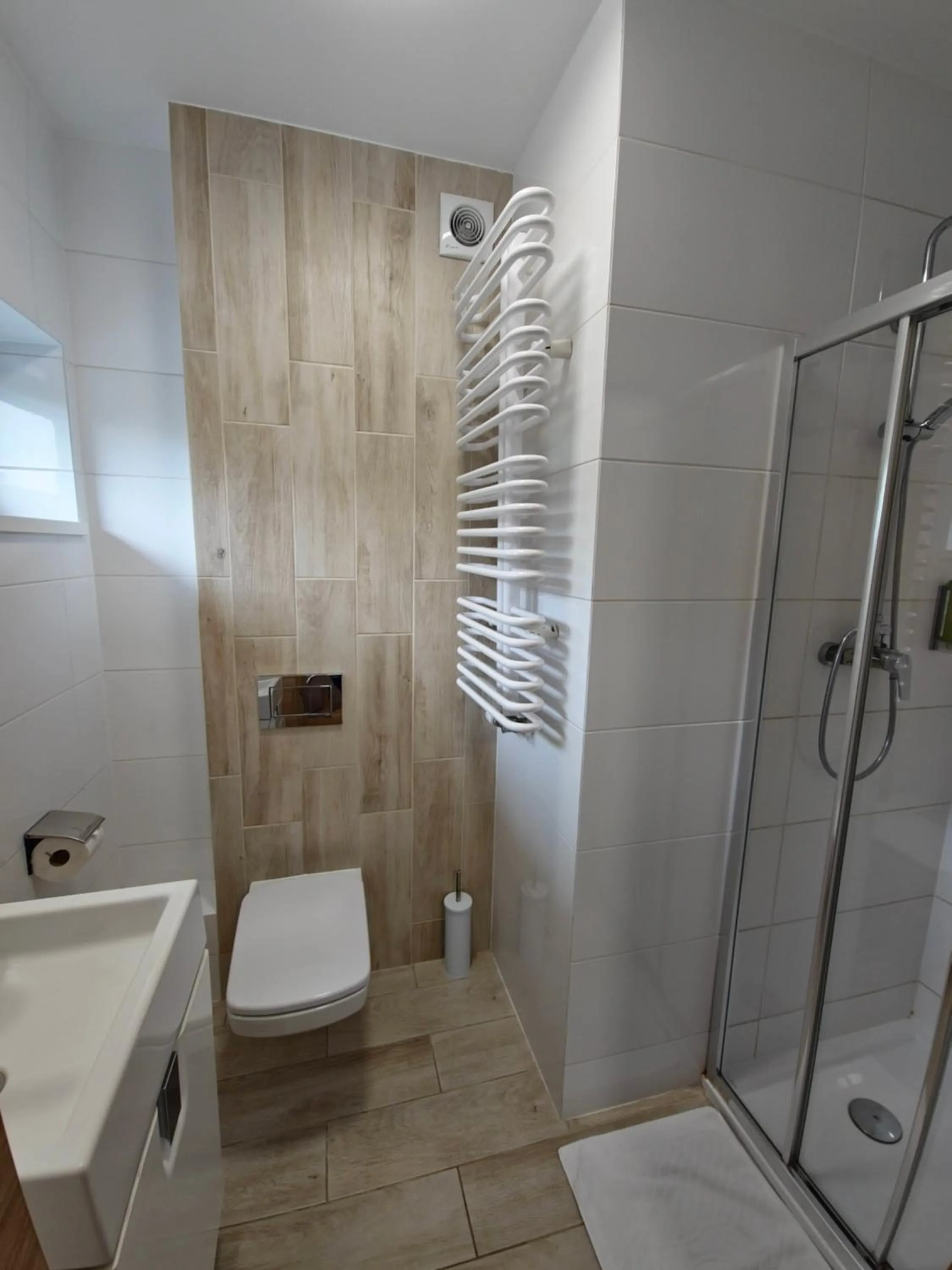 Bathroom in Hotel Avangarda