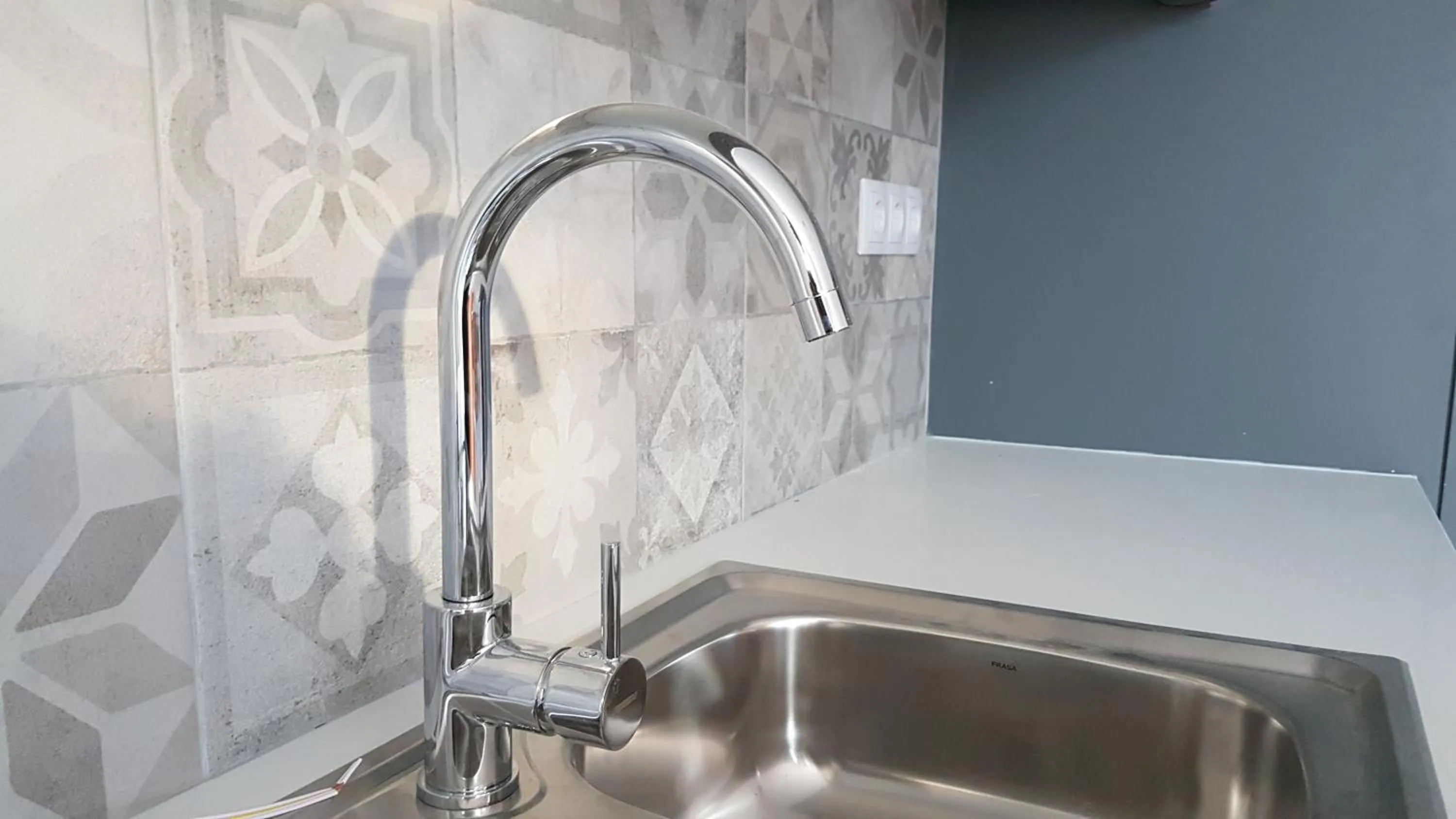 Kitchen or kitchenette in City's Hostel Ponta Delgada